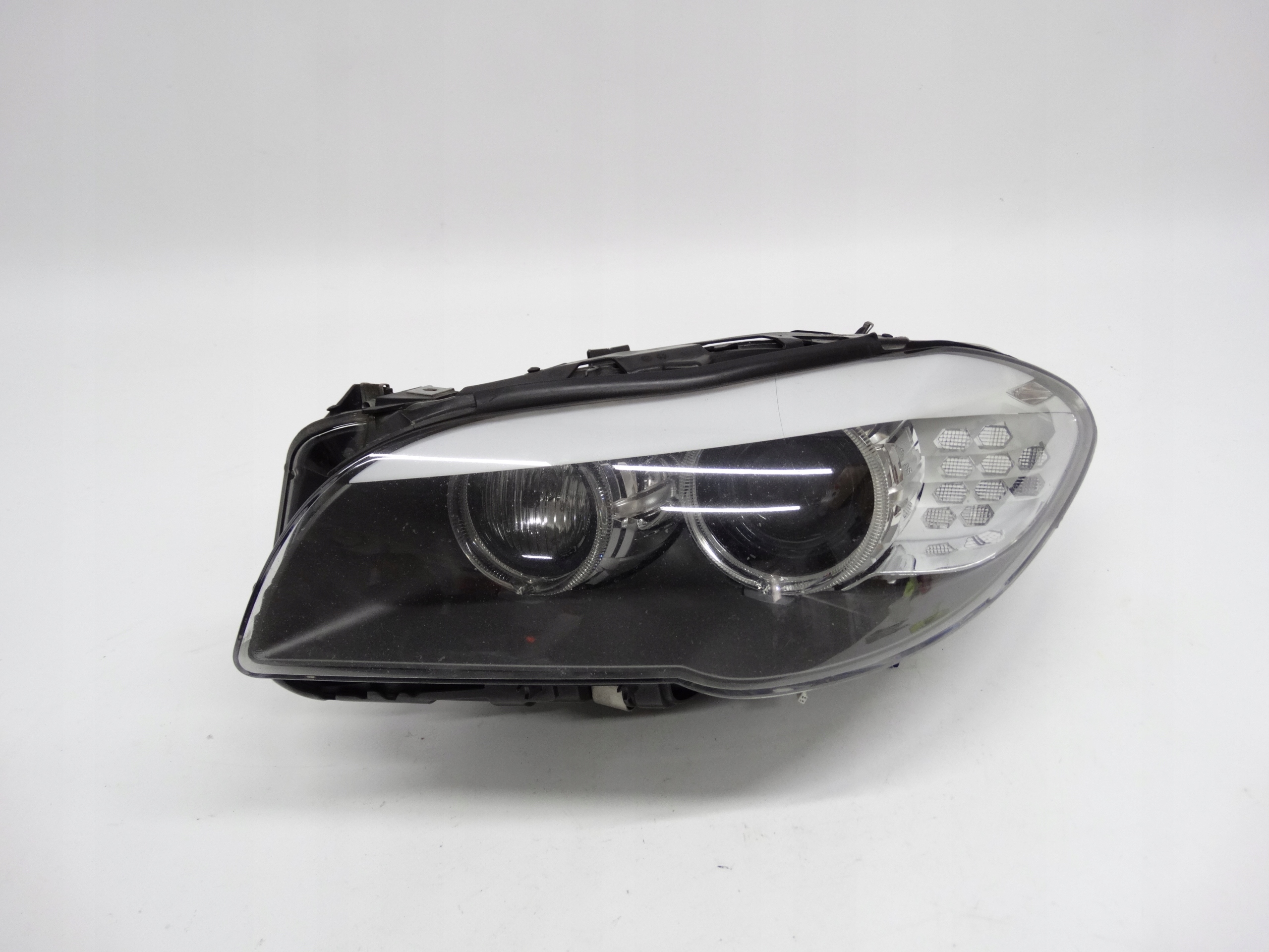 Second image of BMW 5 F10 F11 10-14 lampa lewa Bi-Xenon skrętny Dynamic + LED 7203251
