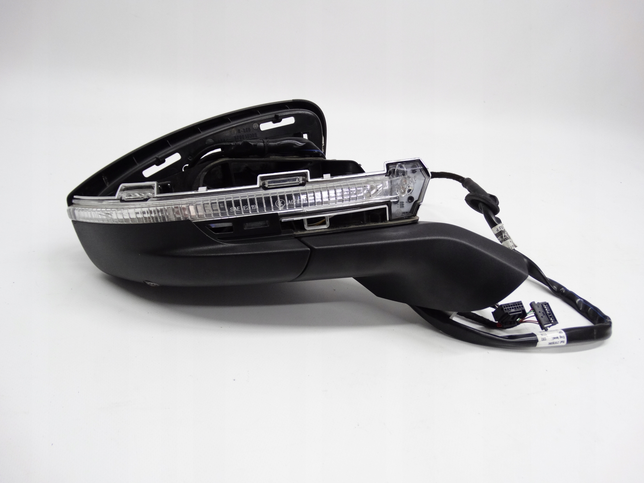 Second image of Skoda Enyaq 5LA 13+6 Pin 2020+ lusterko prawe 5LB857408P oryginalne