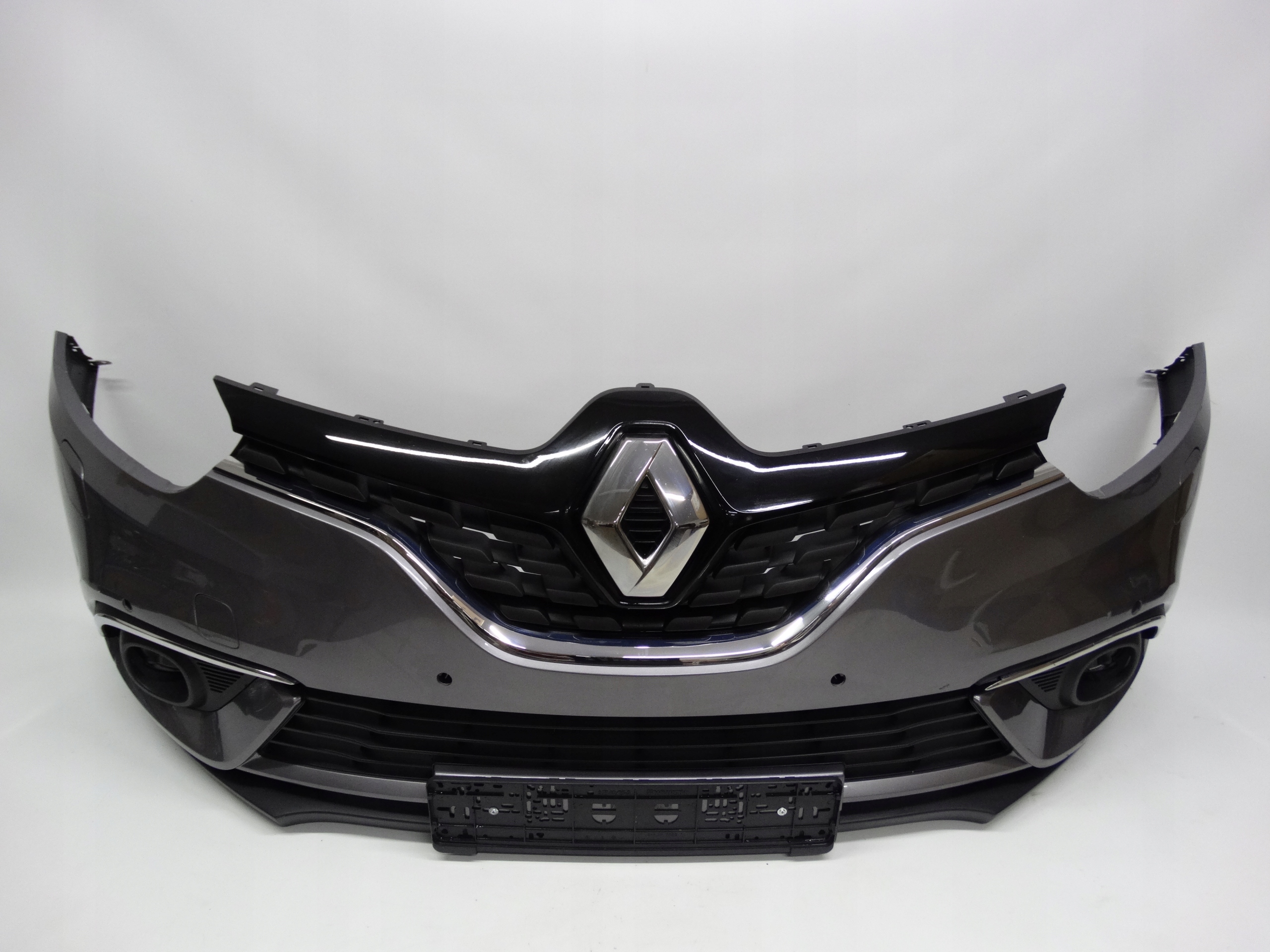 Second image of Renault Scenic IV 16-22 zderzak przedni 620224328R oryginalny