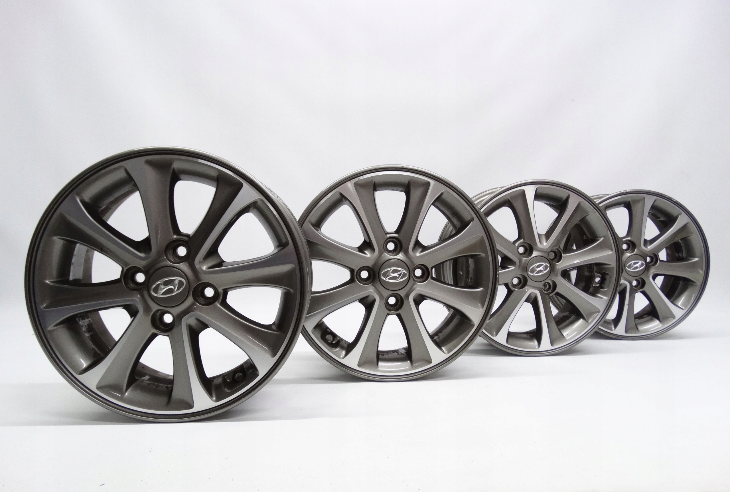 Second image of Hyundai i10 komplet felg 14 cali 52910-B9200 oryginalne