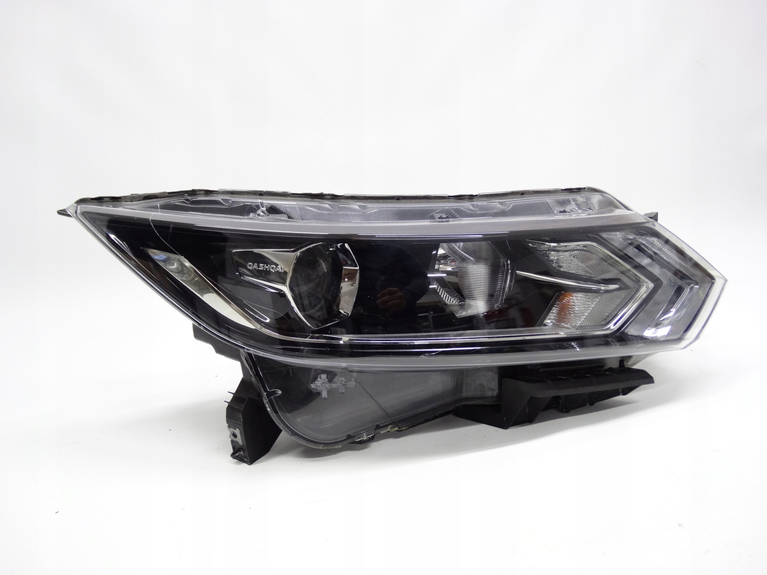 Second image of Nissan Qashqai II Lift 17-21 lampa prawa zwykła H7 + LED 100-19009 oryginał