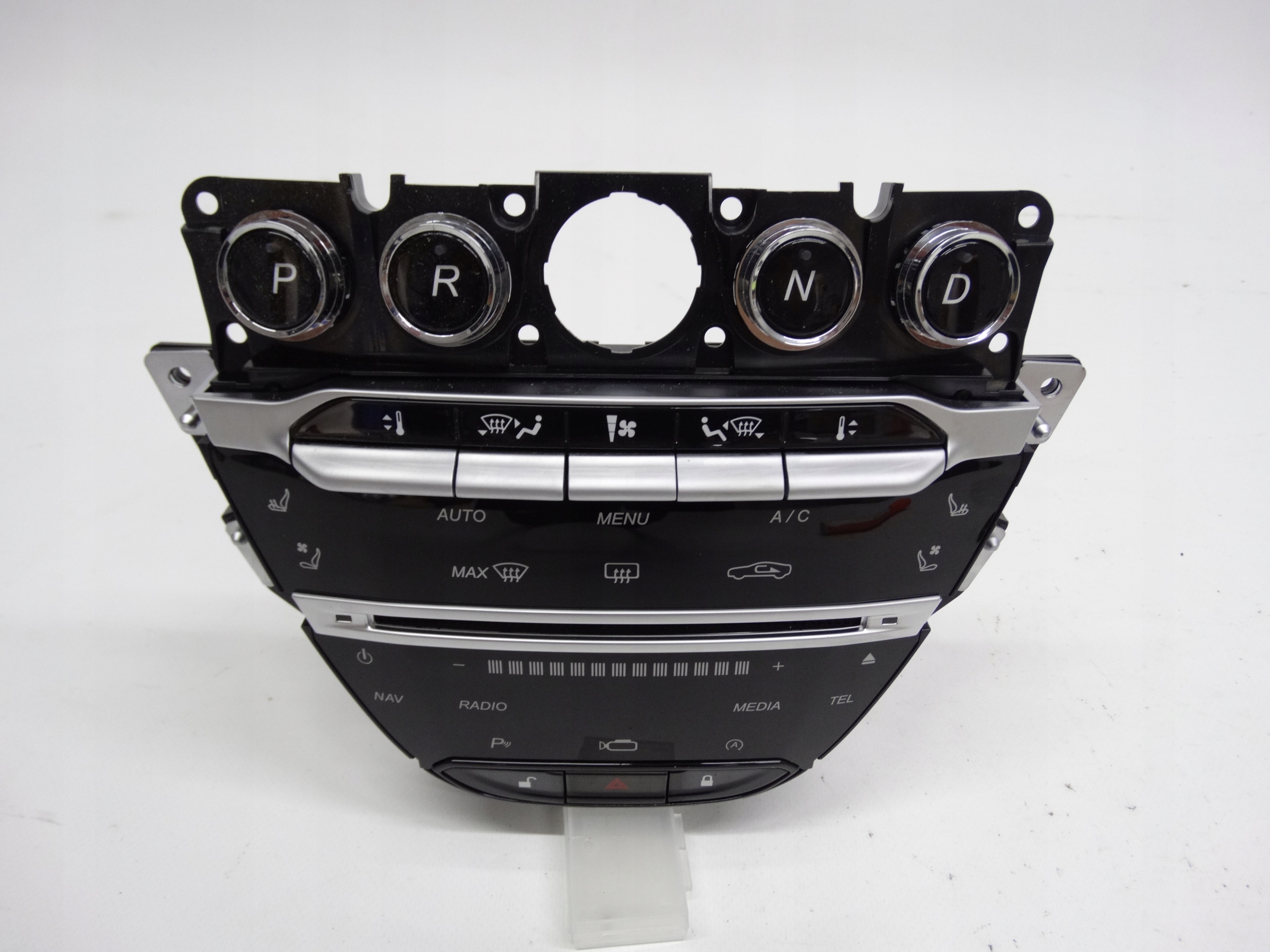 Second image of Aston Martin DB11 panel sterowania klimatyzacją srebrny HY53-18C876-AC