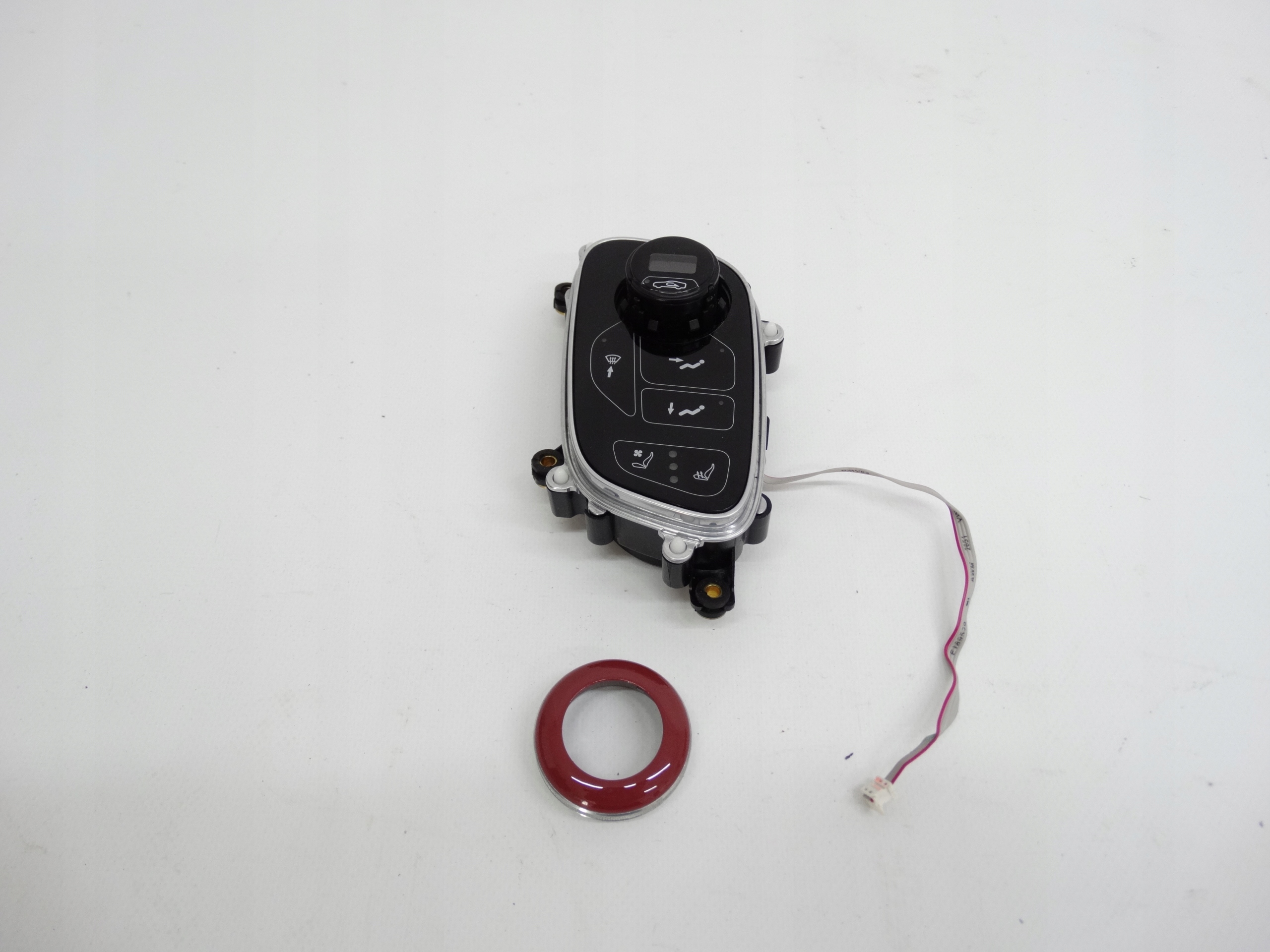 Second image of Aston Martin Vanquish panel sterowania klimatyzacją CD33-18C619-ID