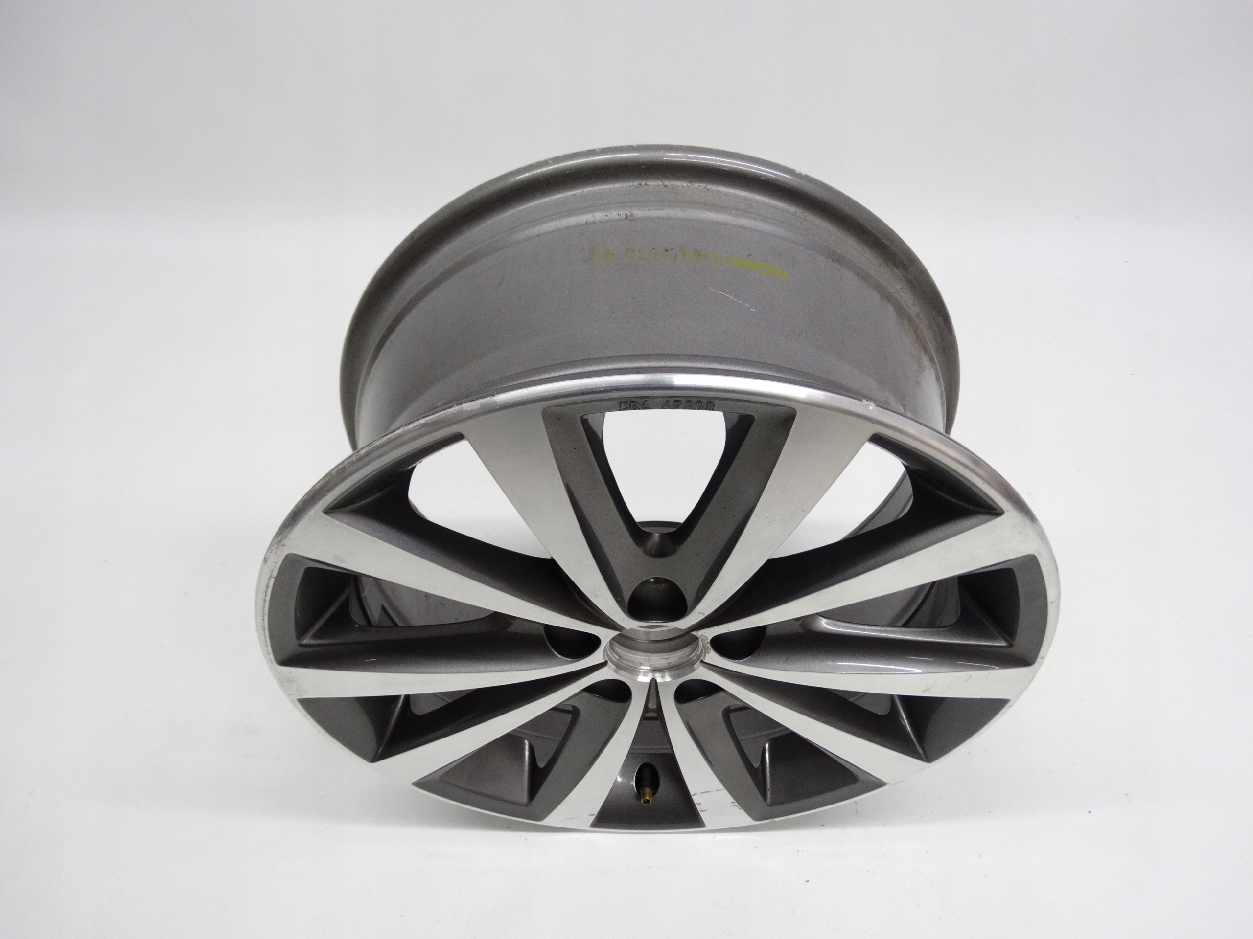 Second image of VW Polo V 6R 6C felga 16 cali 6R0601025N oryginalna