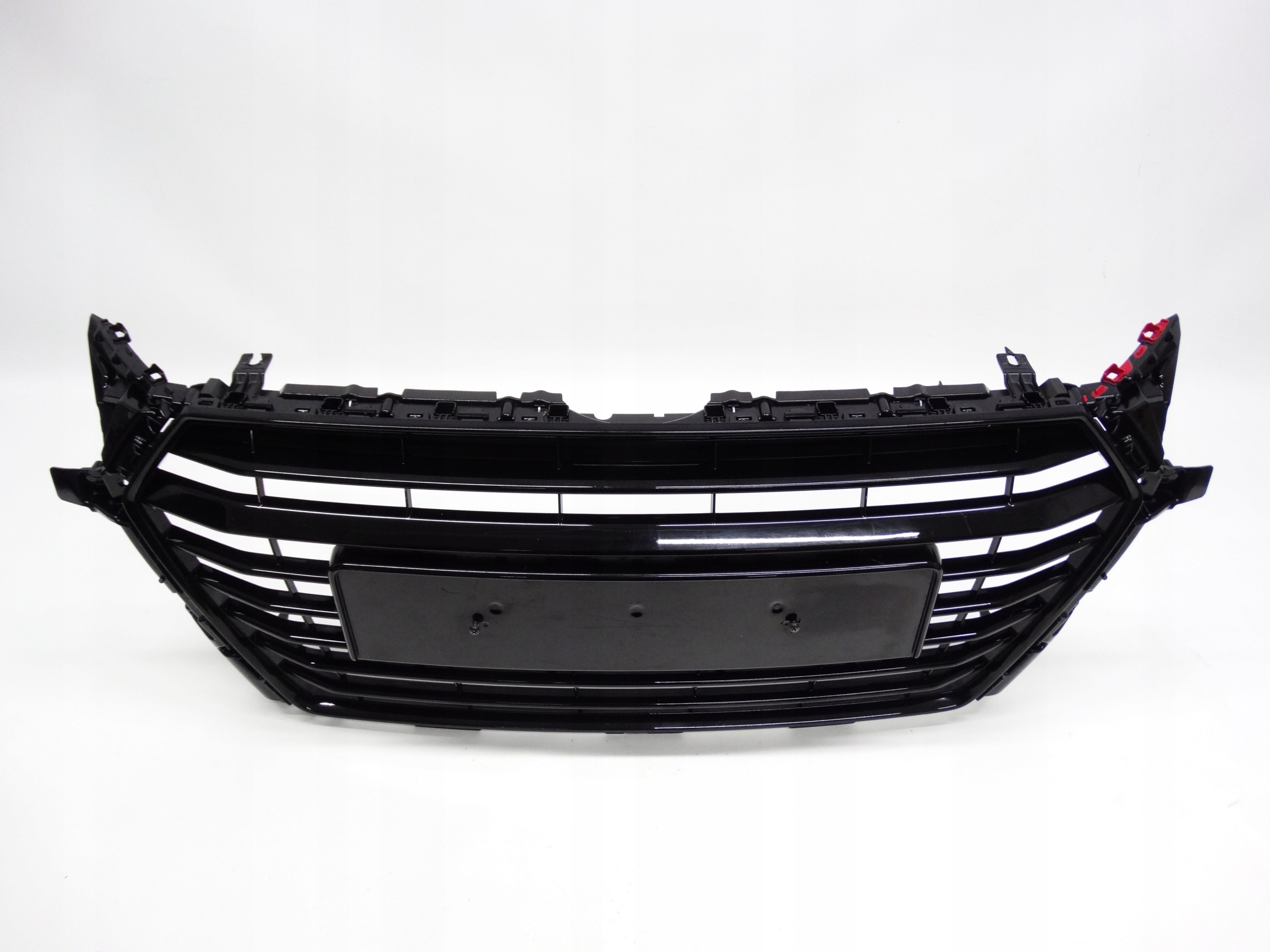 Second image of Audi TT III 8S S-Line 14-18 grill atrapa 8S0853651 oryginalny