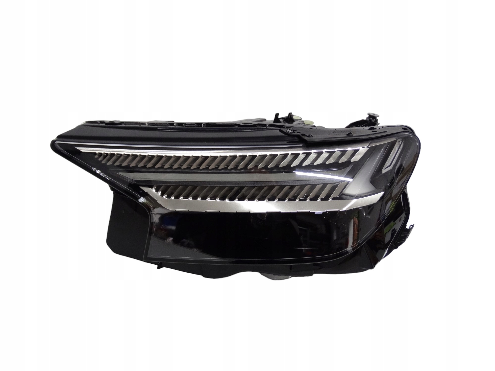 Audi Q4 e-tron lampa lewa Full LED Matrix 21- 89A941035 oryginalna