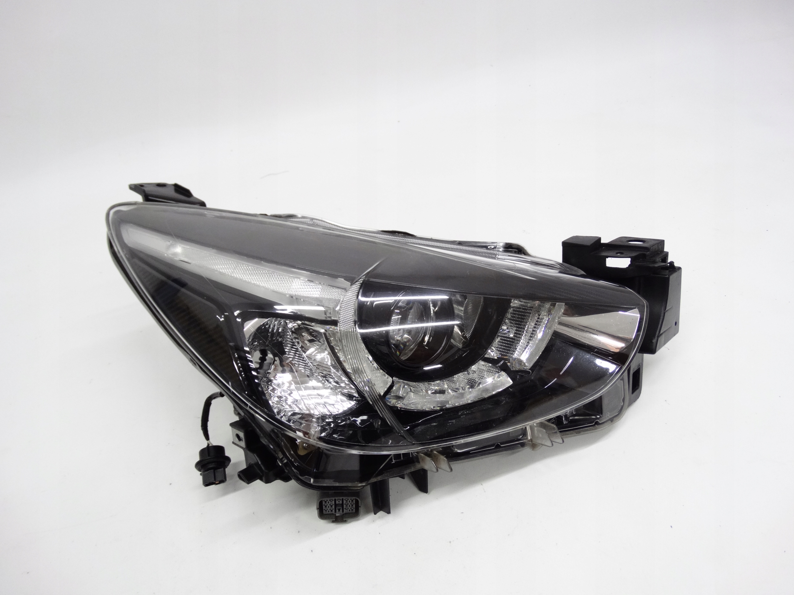 Second image of Mazda 2 III DJ 14-19 lampa prawa Full LED 13 Pin D09K-51030 oryginalna