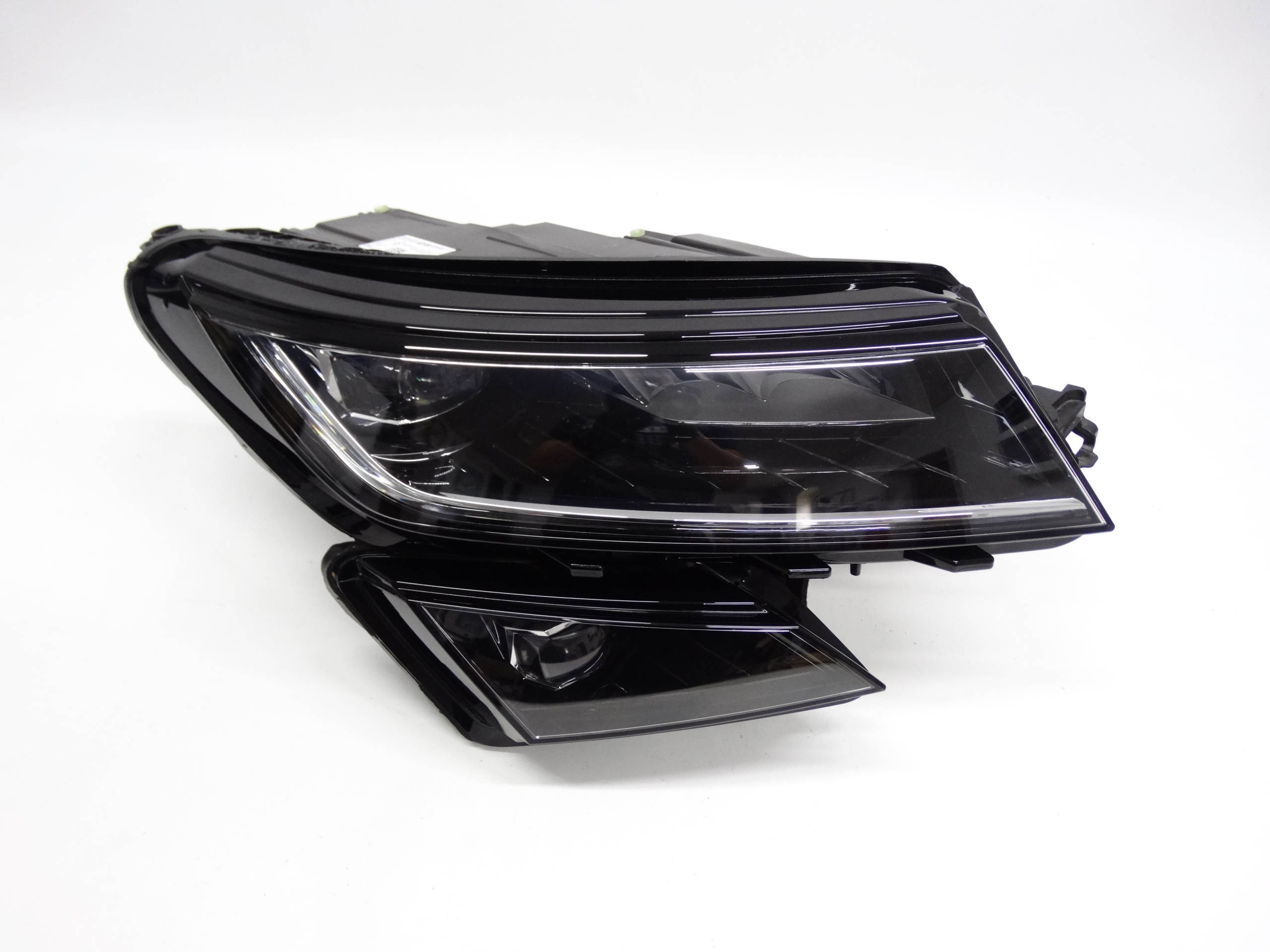 Second image of Skoda Kodiaq 16-21 lampa prawa Full LED 566941016F oryginalna