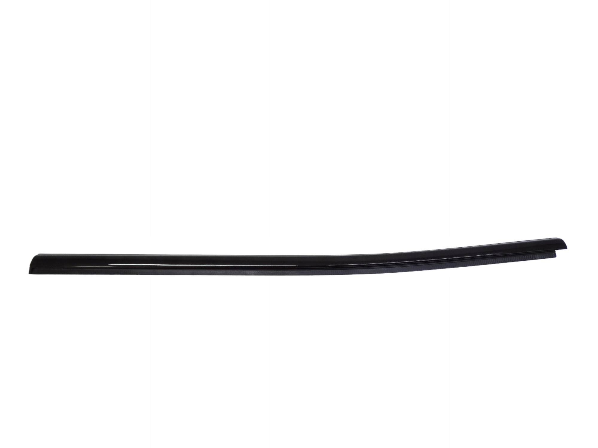 Maserati Levante M161 16+ listwa zgarniająca drzwi lewa tylna 670137151