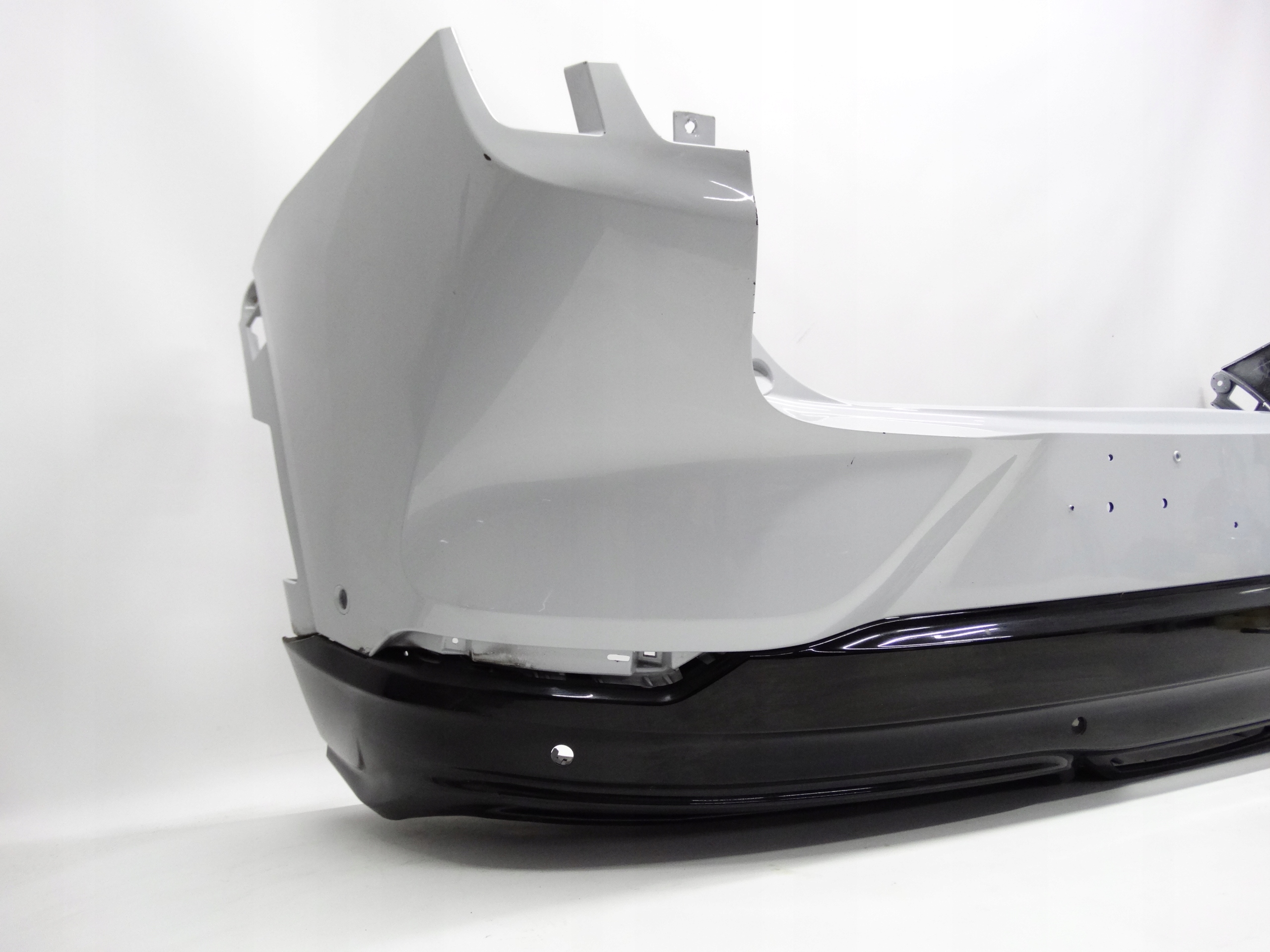 Second image of Ford Mustang Mach-E 20- zderzak tylny oryginalny LJ8B-17D781-A