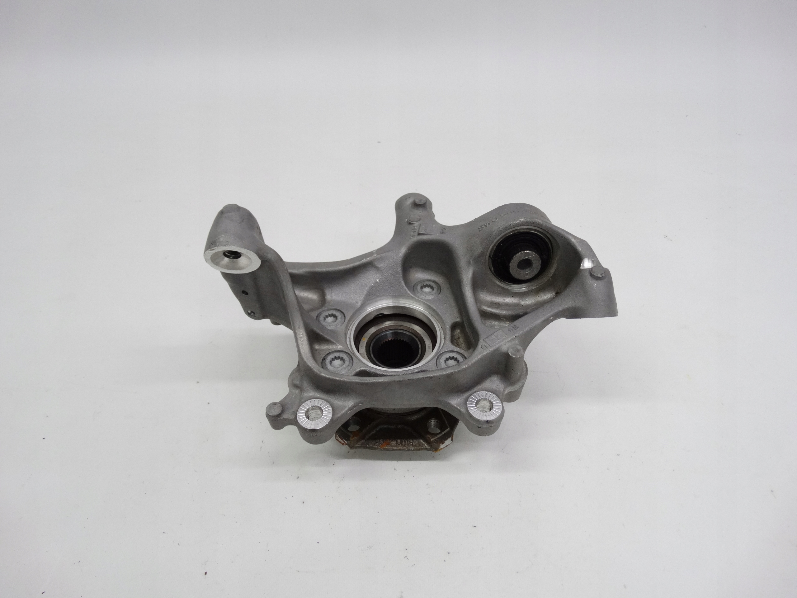 Second image of Audi A4 B9 A5 B9 8W zwrotnica prawa tylna 8W0505436AA