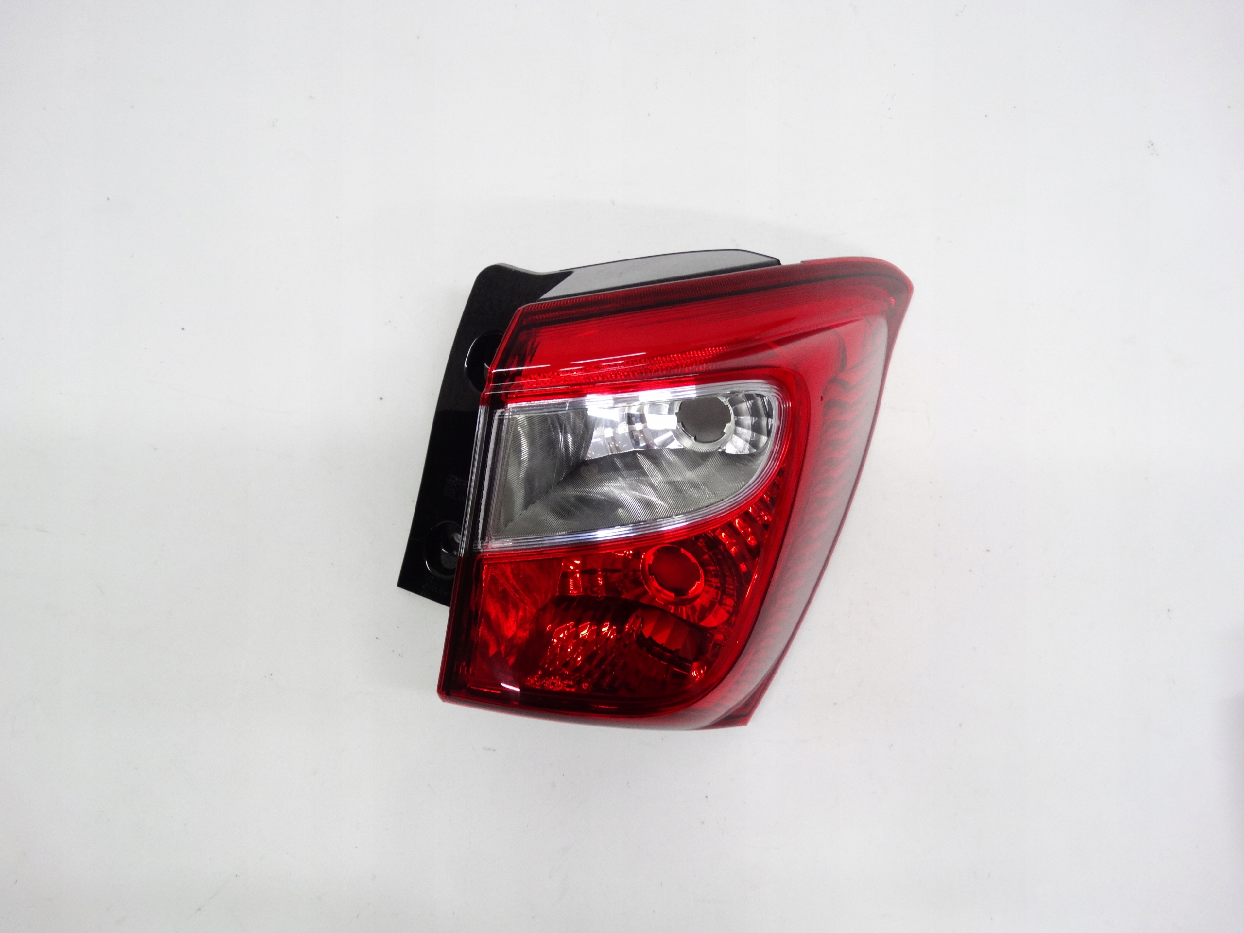 Second image of Suzuki SX4 S-Cross 13-16 lampa tylna prawa w błotnik 220-17733 oryginalna