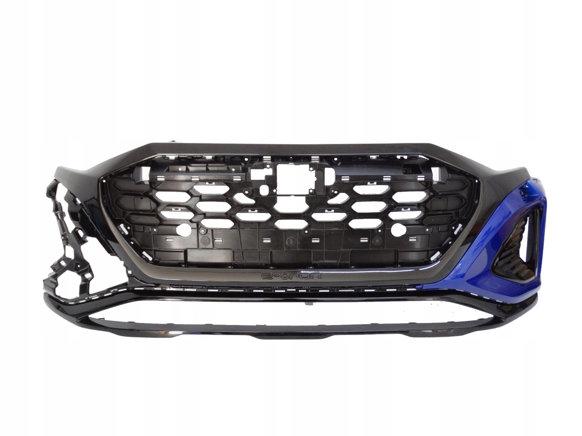 Audi Q8 E-Tron Lift S-line 22- zderzak przedni 4KE807725 oryginalny