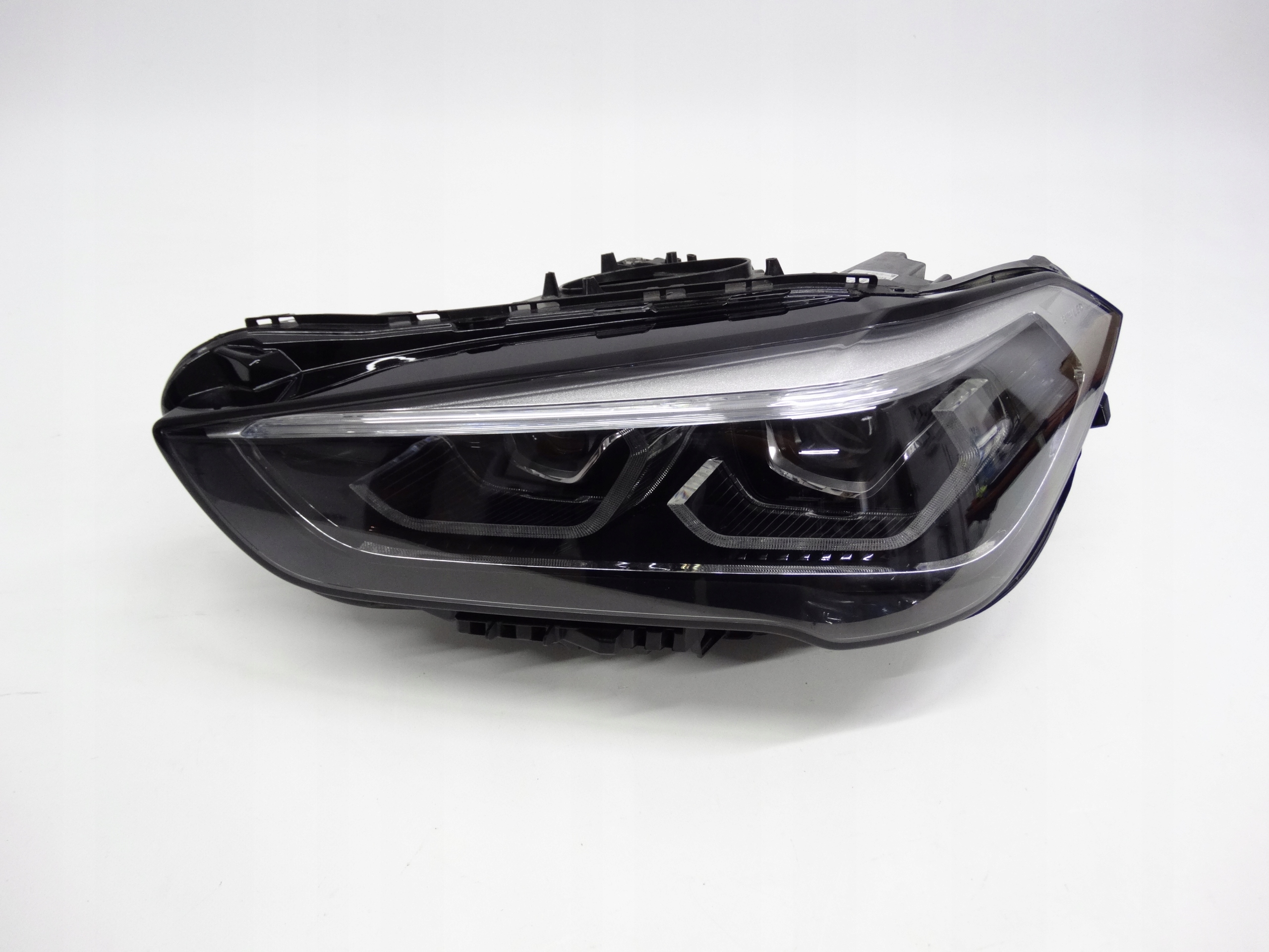 Second image of BMW X1 F48 Lift 19-22 lampa lewa Full LED 5A01171 oryginalna
