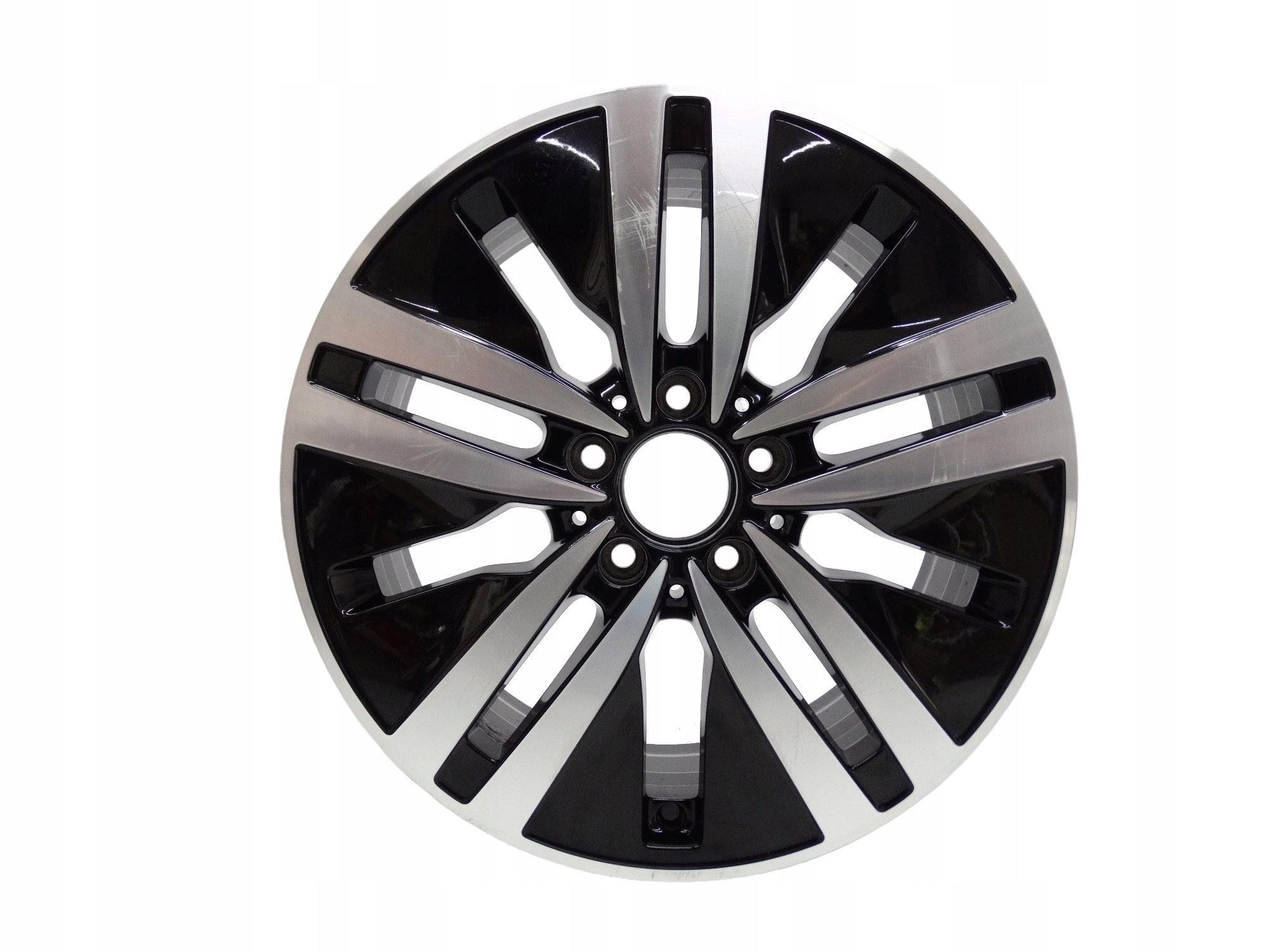 Mercedes A-Klasa W177 felga 17 cali A1774010200 oryginalna