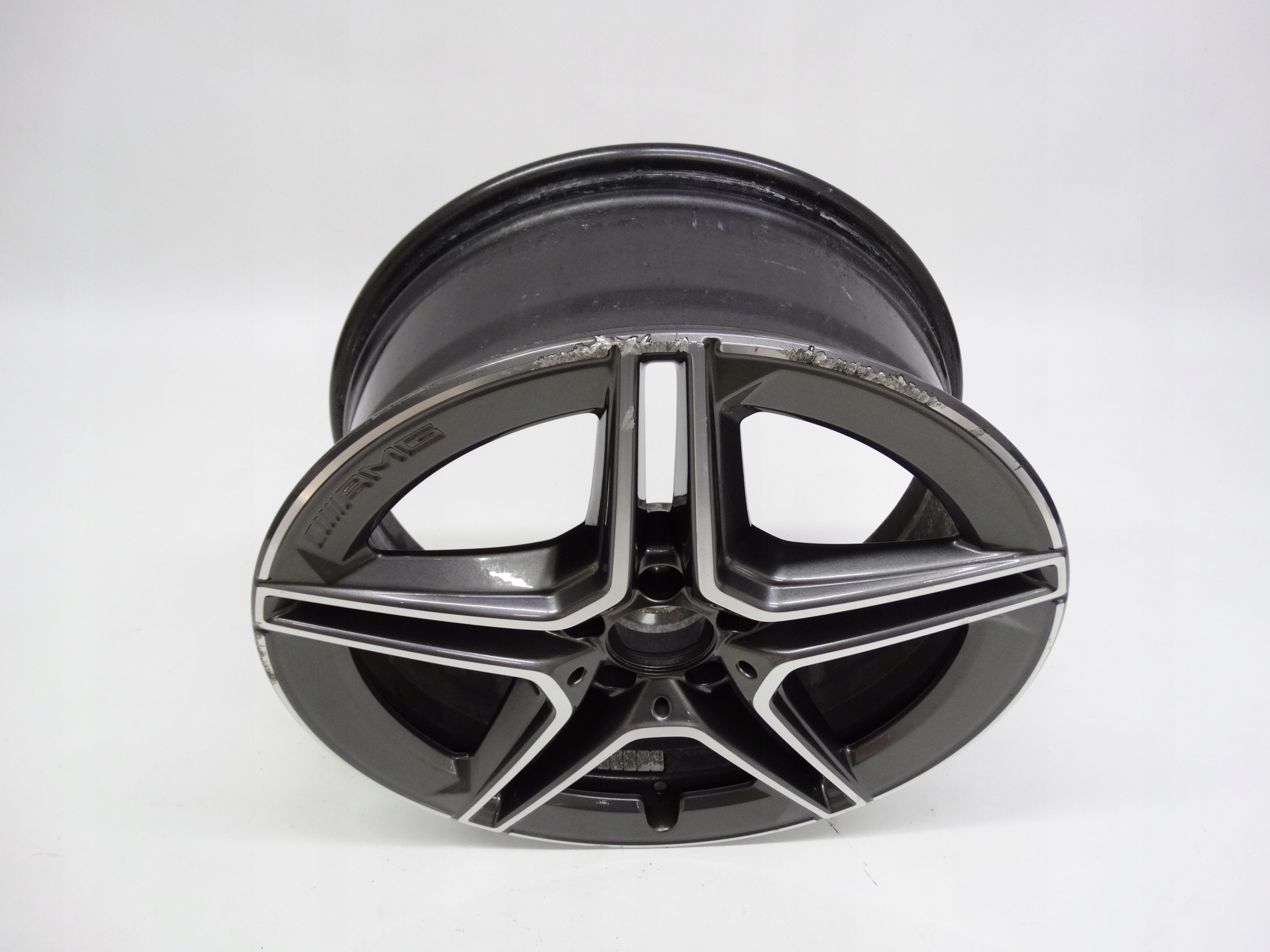 Second image of Mercedes CLS AMG W257 felga 19 cali A2574011500 oryginalna