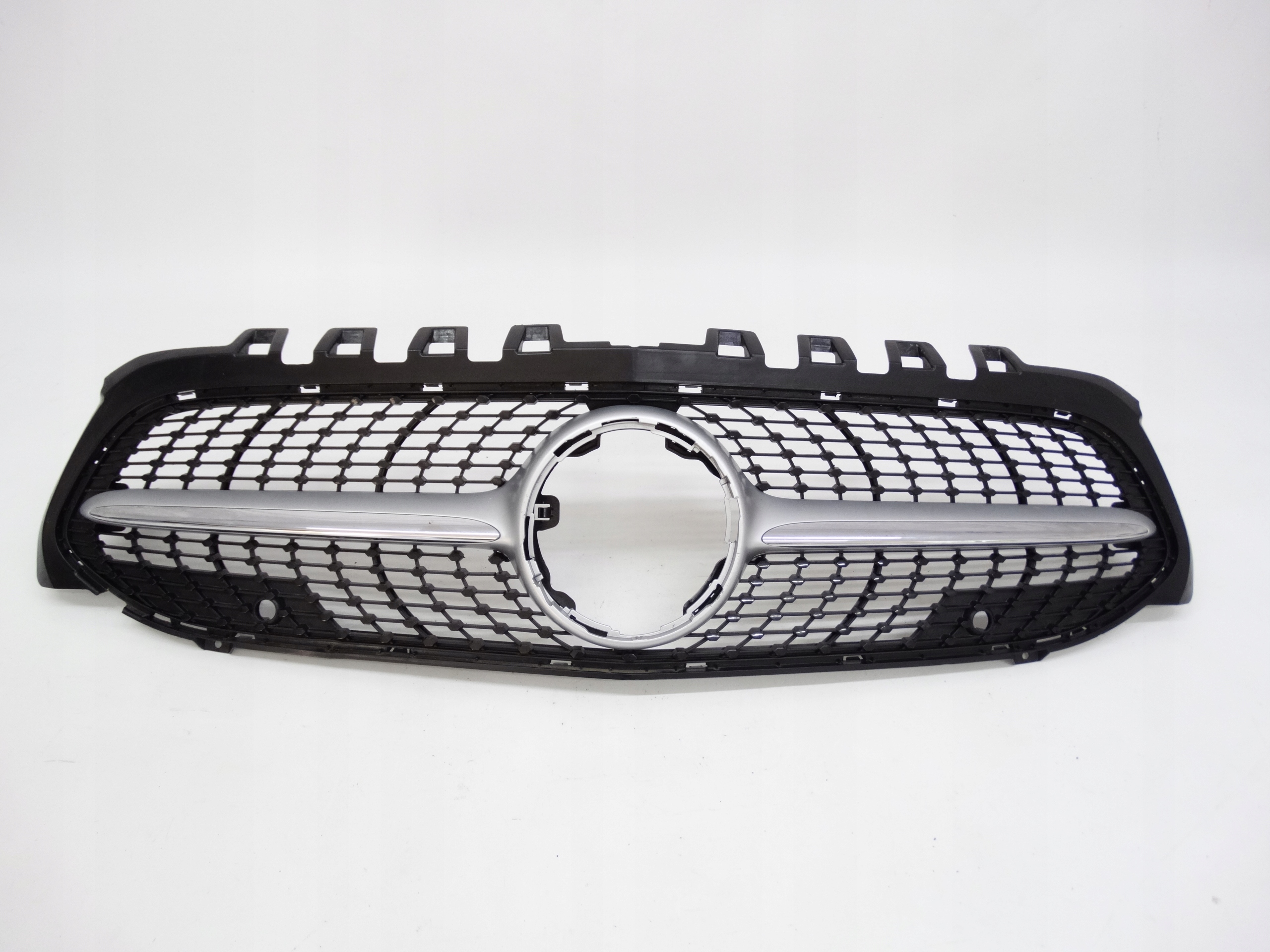 Second image of Mercedes A-Klasa W177 2018-2023 grill atrapa oryginalna A1778880200