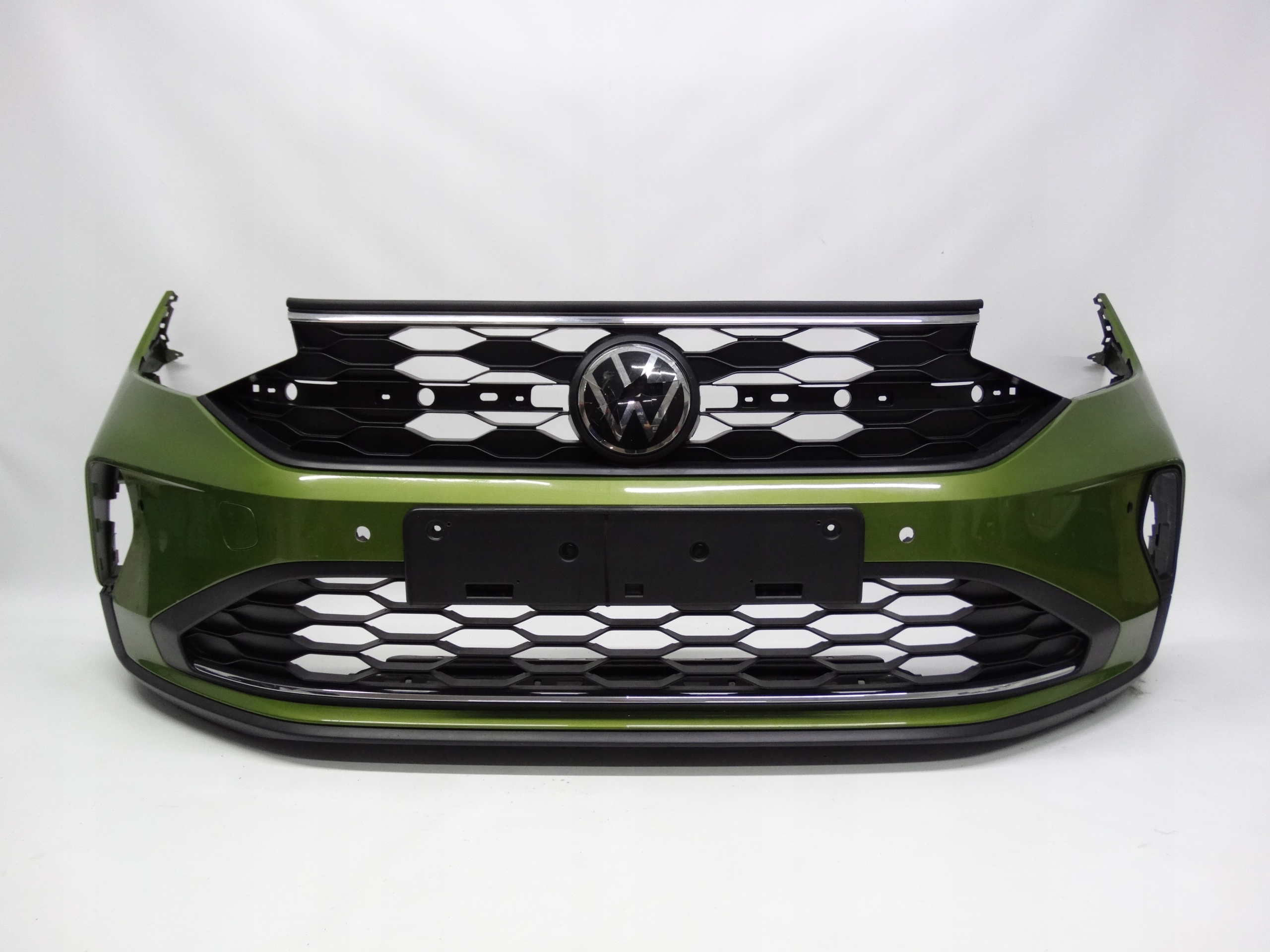 Second image of VW Taigo 2G7 21- zderzak przedni oryginalny 2G7807221C