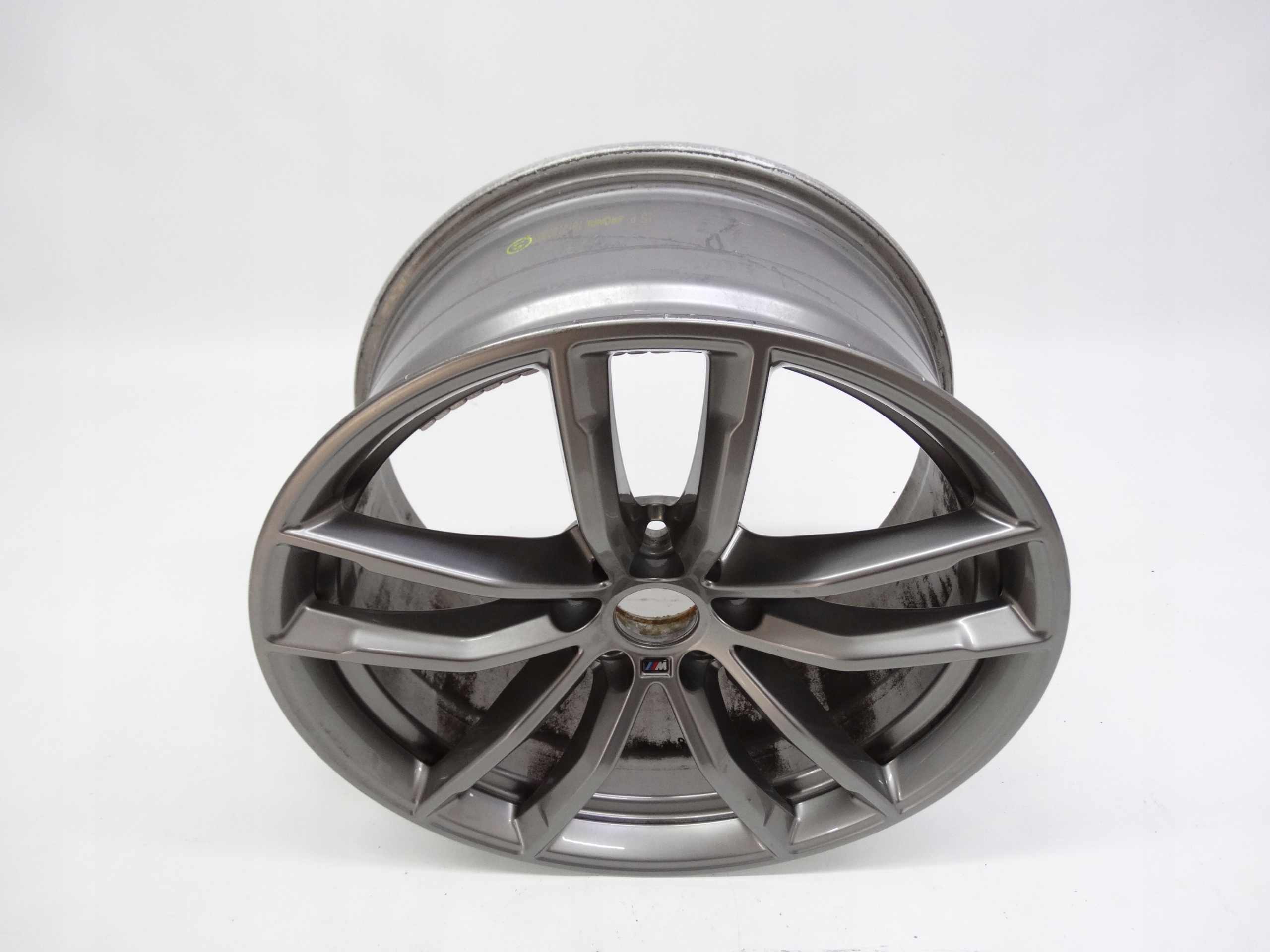 Second image of BMW 5 G30 G31 felga tylna 18 cali 8093406 7855082 oryginalna