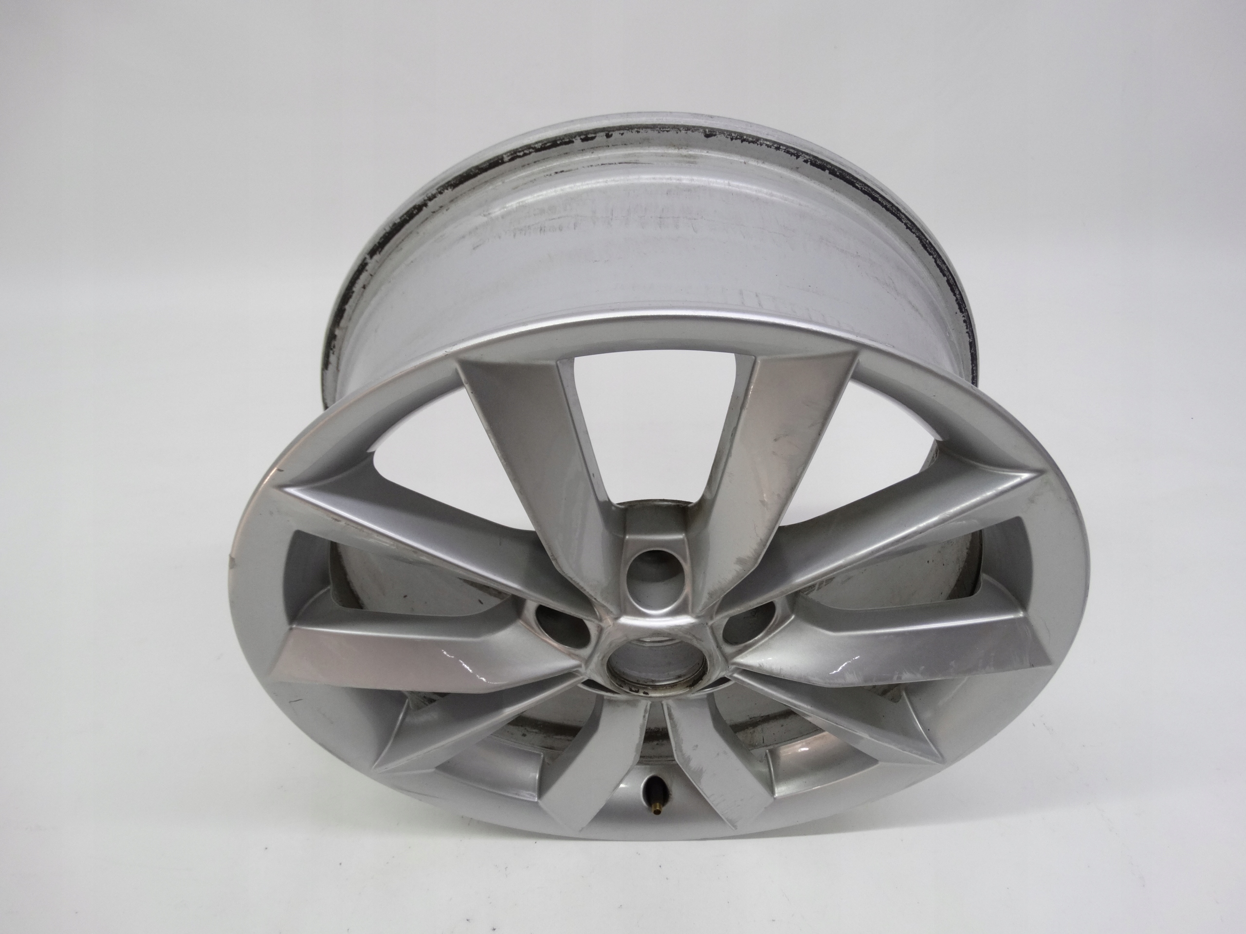 Second image of Skoda Yeti 5L0 felga 17 cali 5L0601025K oryginalna