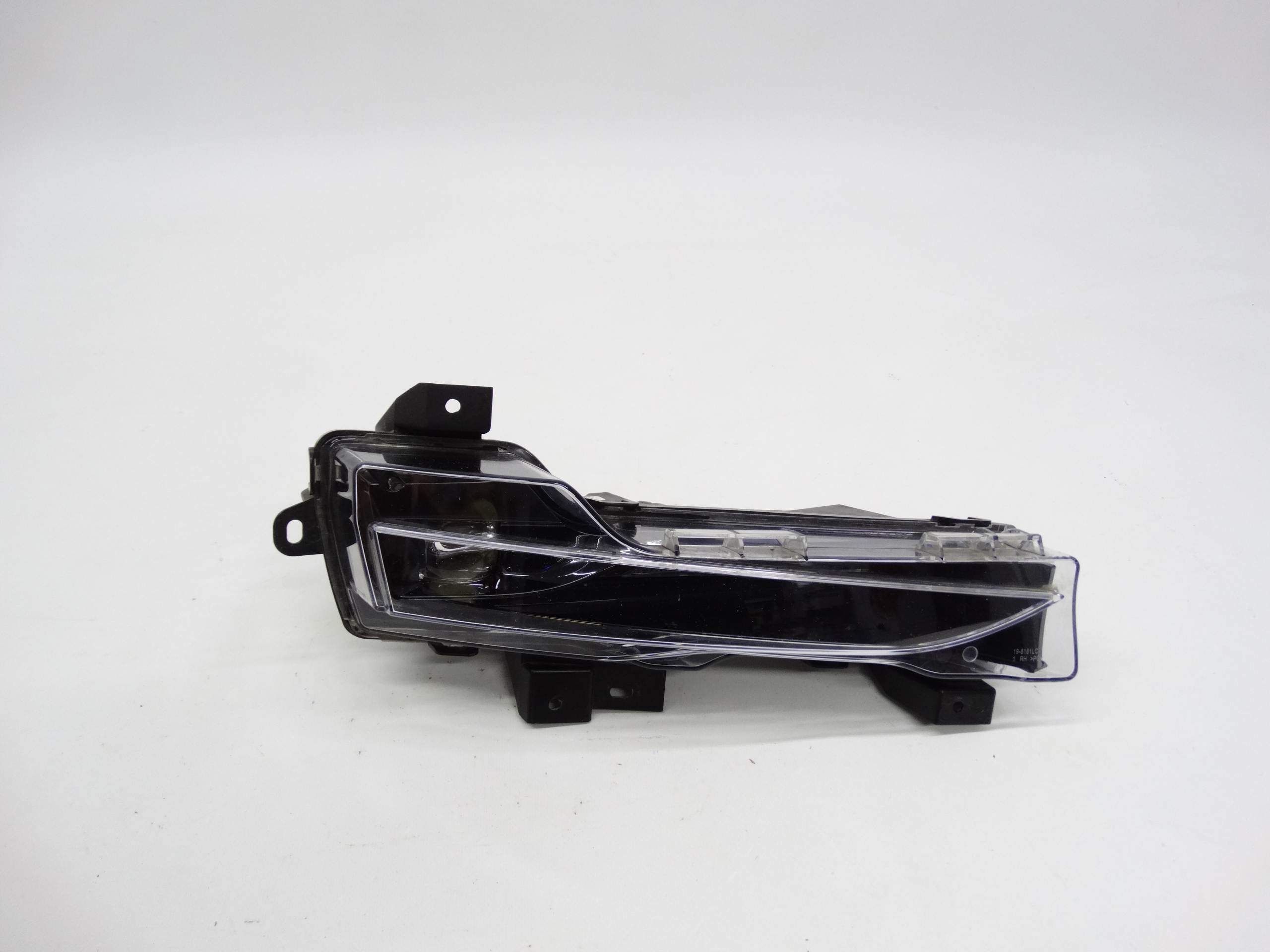 Second image of Tesla Model Y 3 halogen LED prawy 1624798-00-A oryginalny