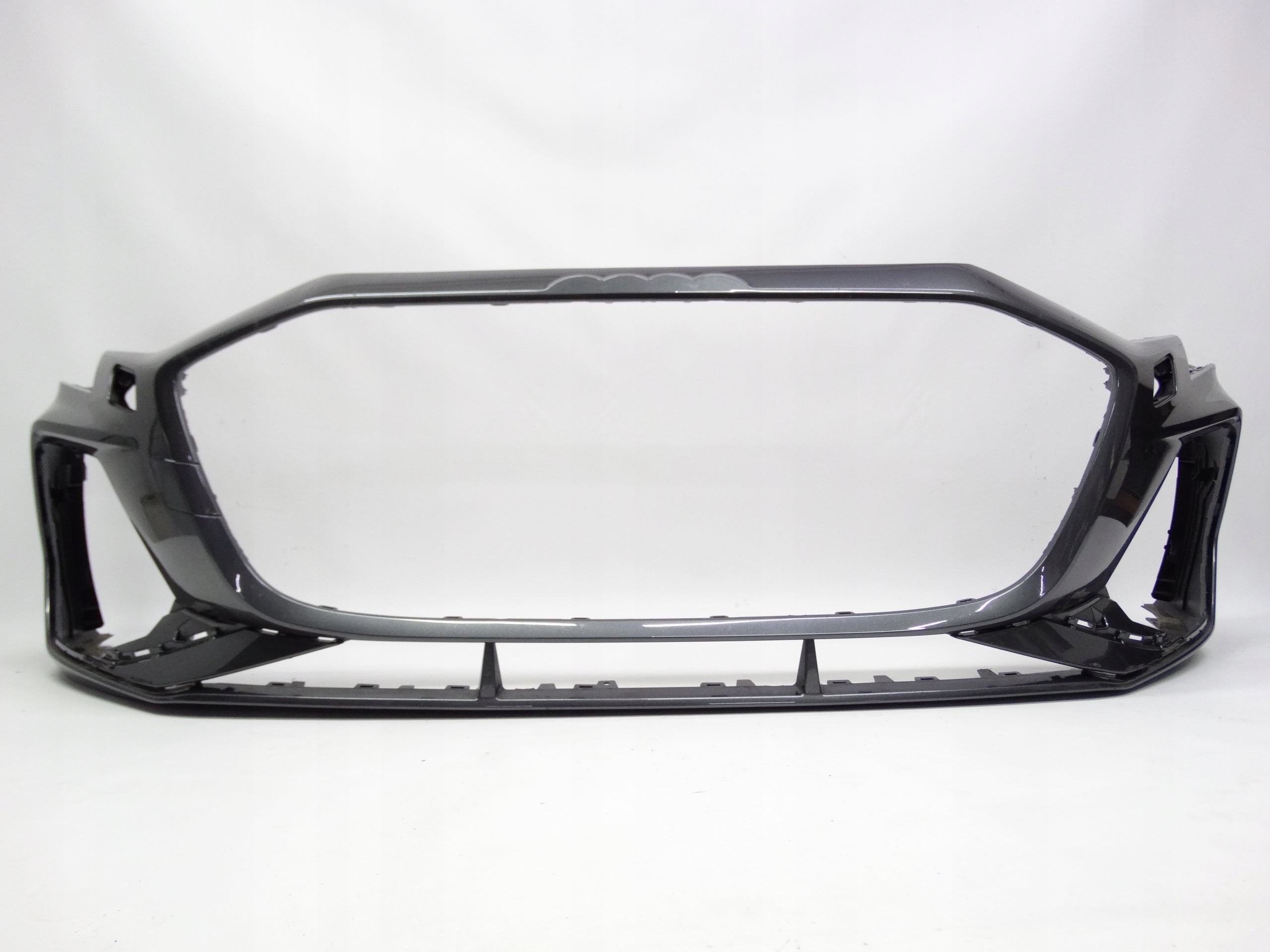 Second image of Audi A3 8Y S-line Lift 24- zderzak przedni 8Y0807437R oryginalny