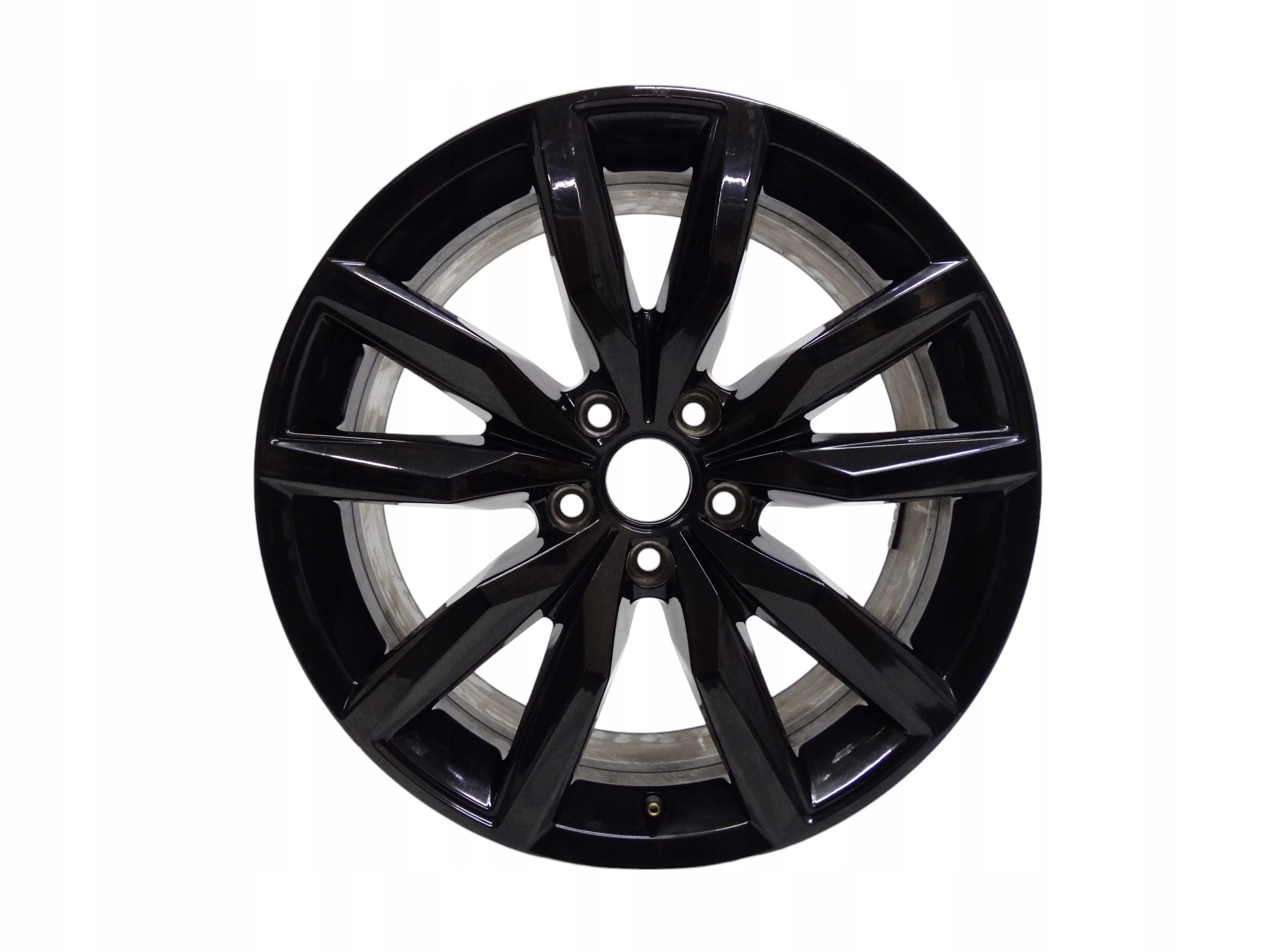 VW Scirocco felga 18 cali 1K8601025AN oryginalna