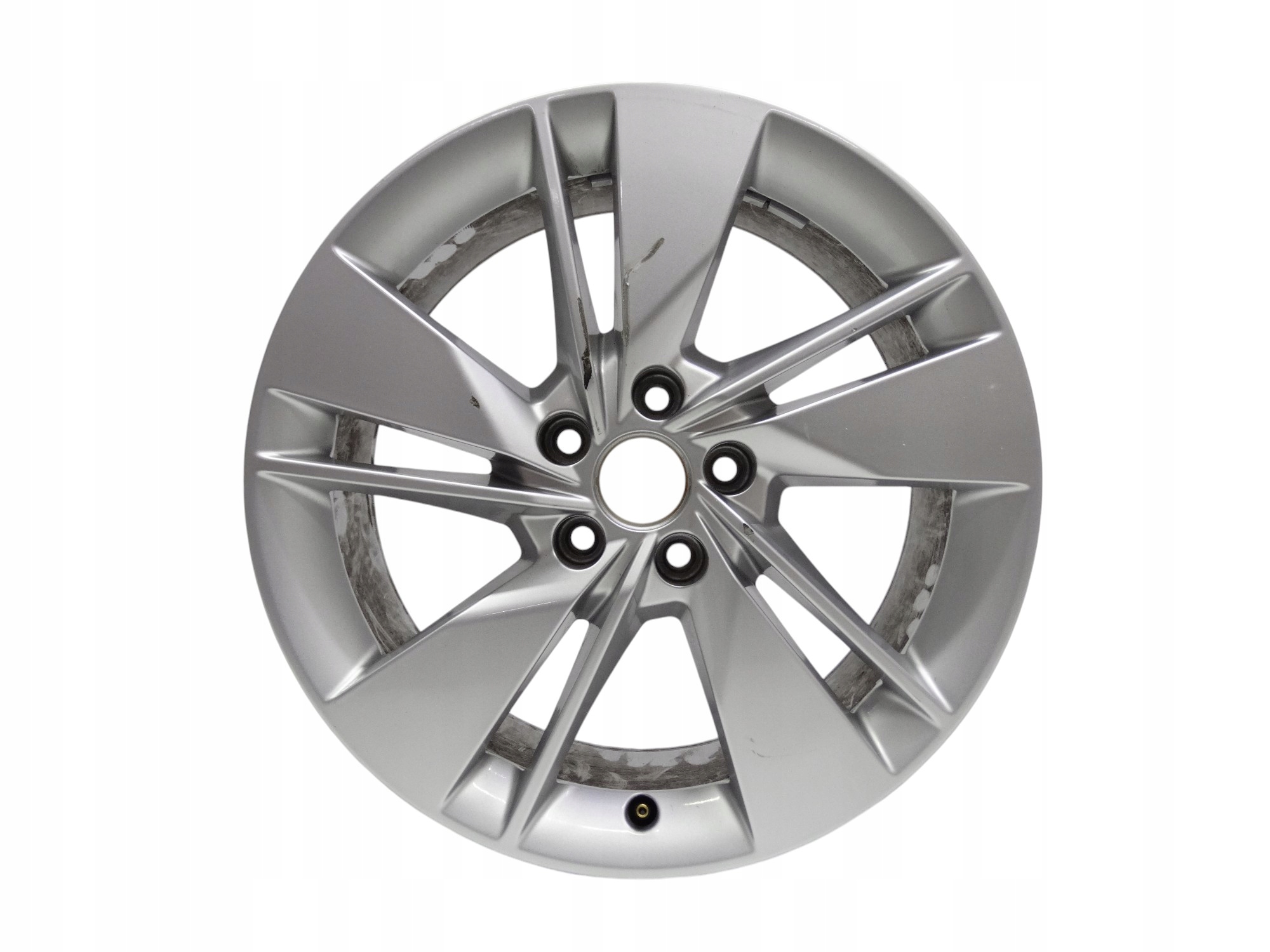 Audi Q2 81A felga 18 cali 81A601025AL oryginalna