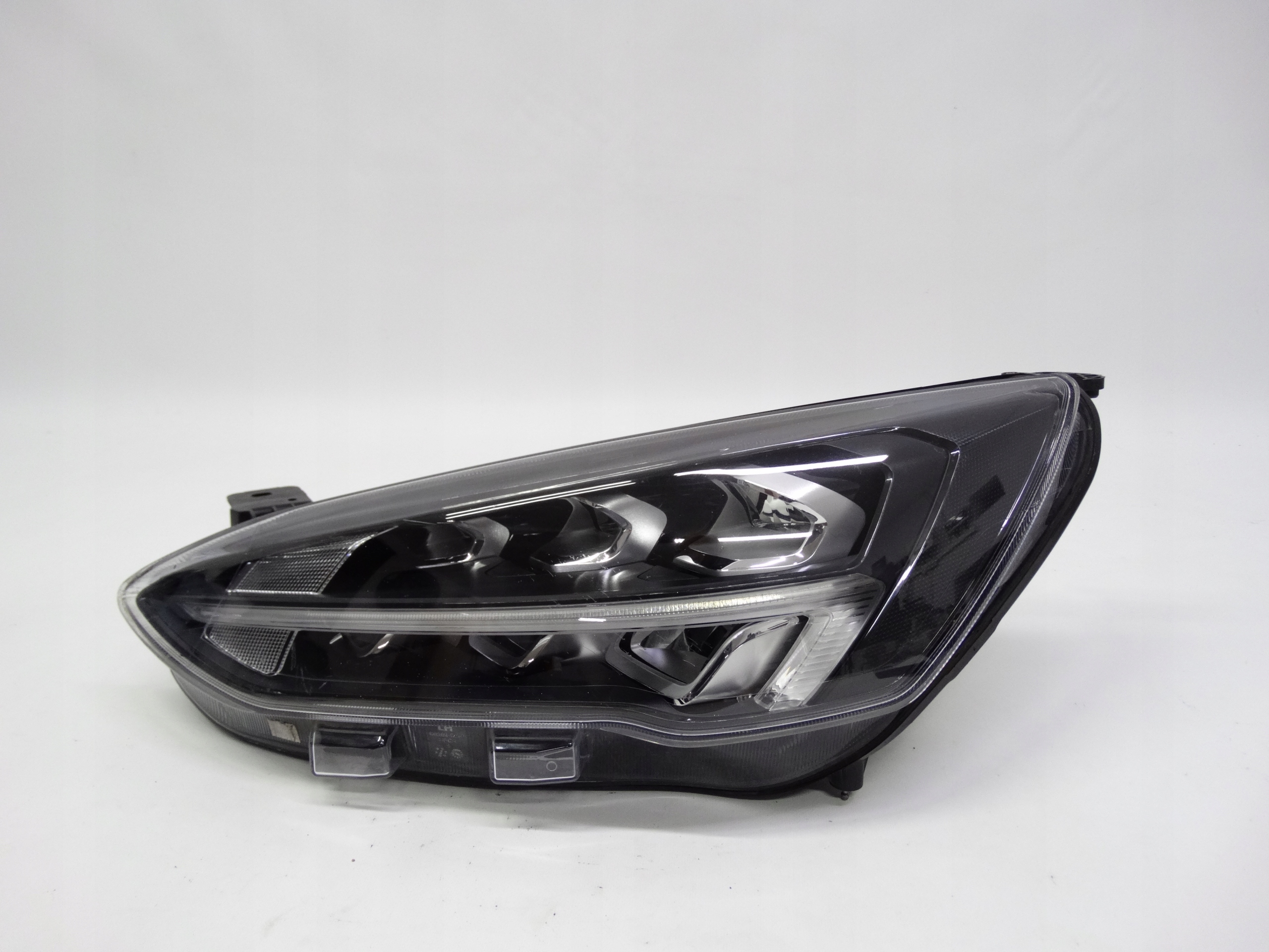 Second image of Ford Focus Mk4 18-21 Full LED lewa MX7B-13E015-EB