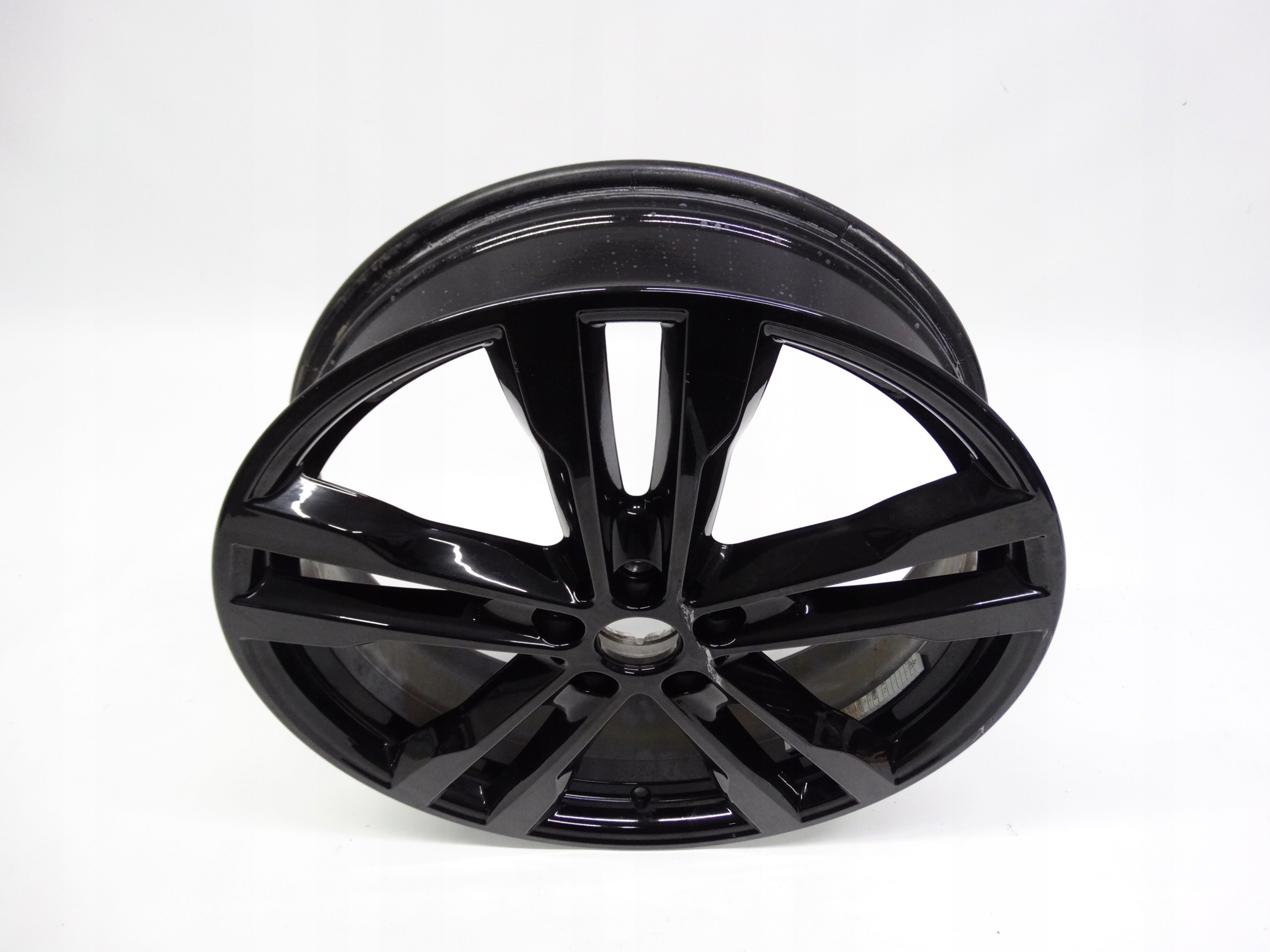 Second image of BMW i3 I01 felga 20 cali przednia 6888010 oryginalna