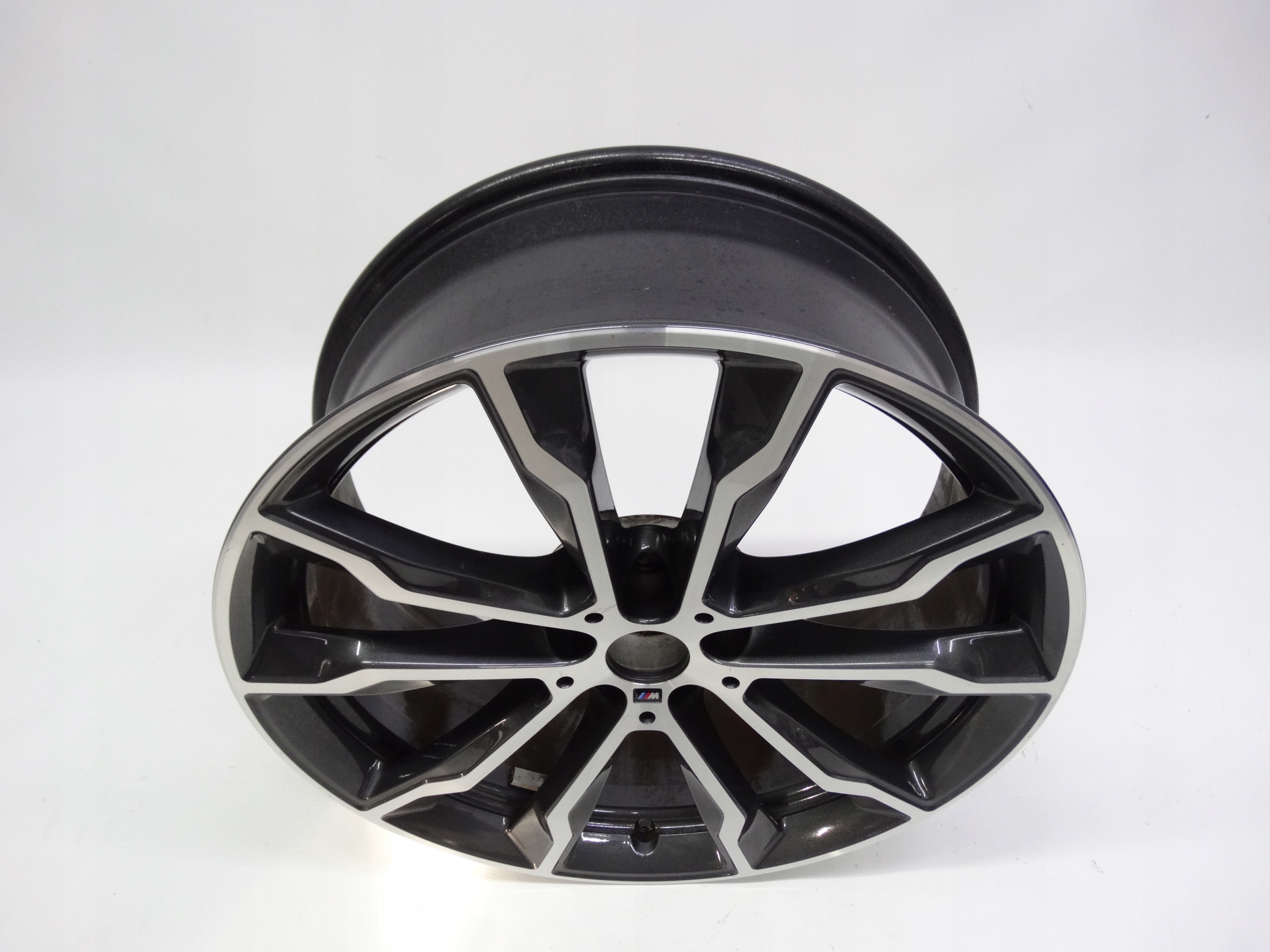 Second image of BMW X3 G01 X4 G02 felga 20 cali przednia 8010268 oryginalna