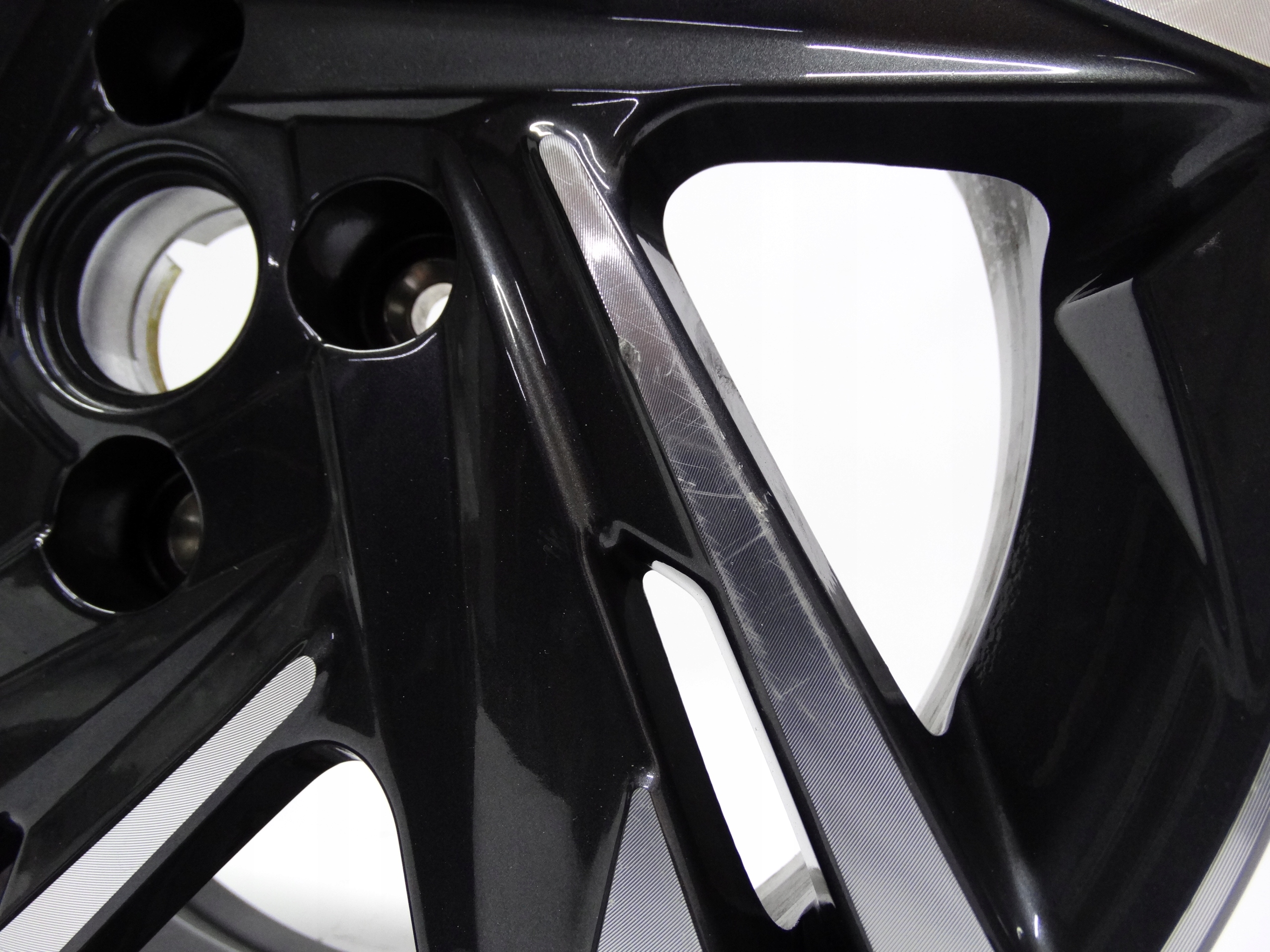 Second image of Hyundai i20 III felga 16 cali 52910-Q0200 oryginalna