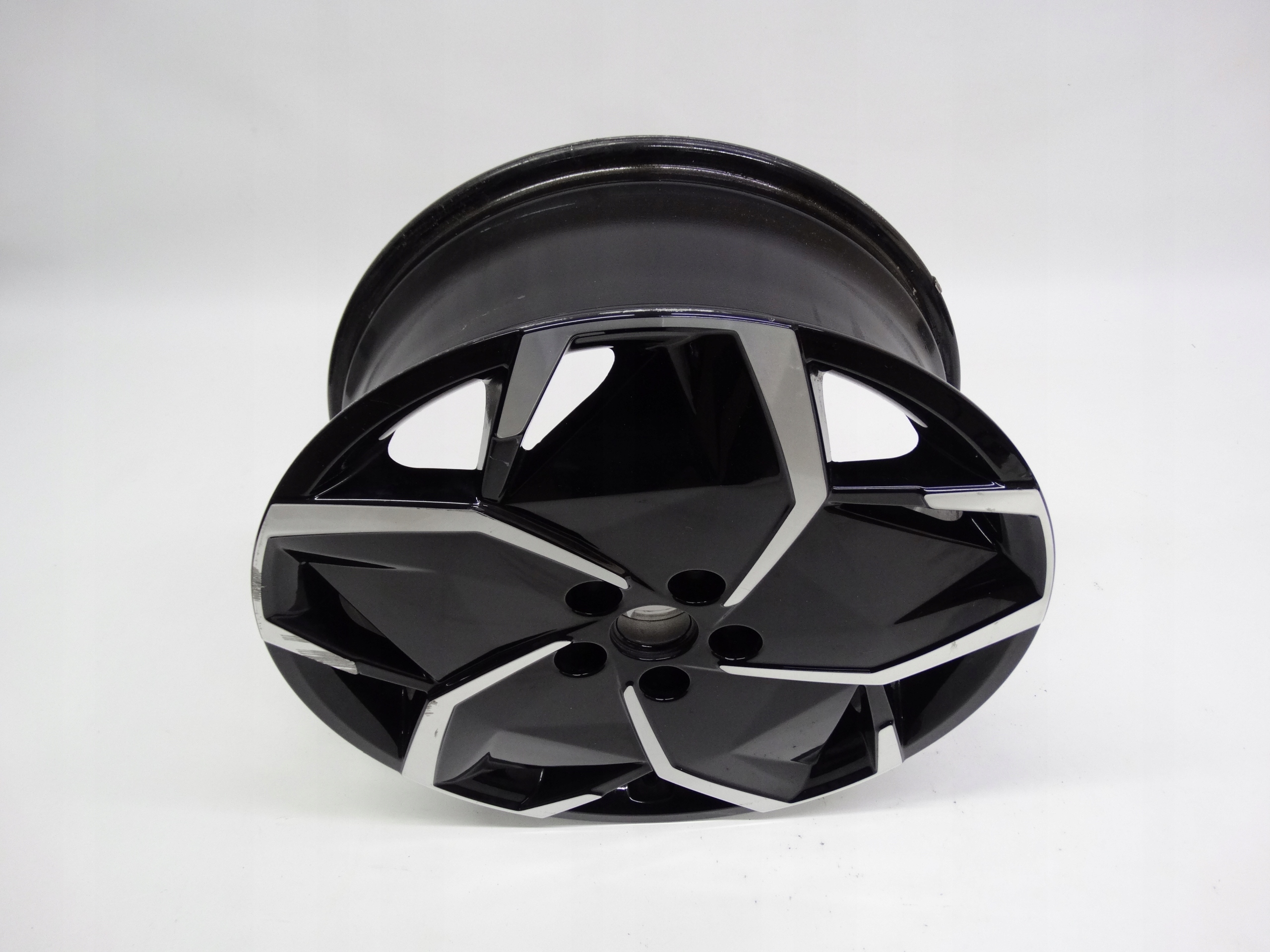 Second image of Hyundai Ioniq 5 felga 19 cali 52910-GI110 oryginalna