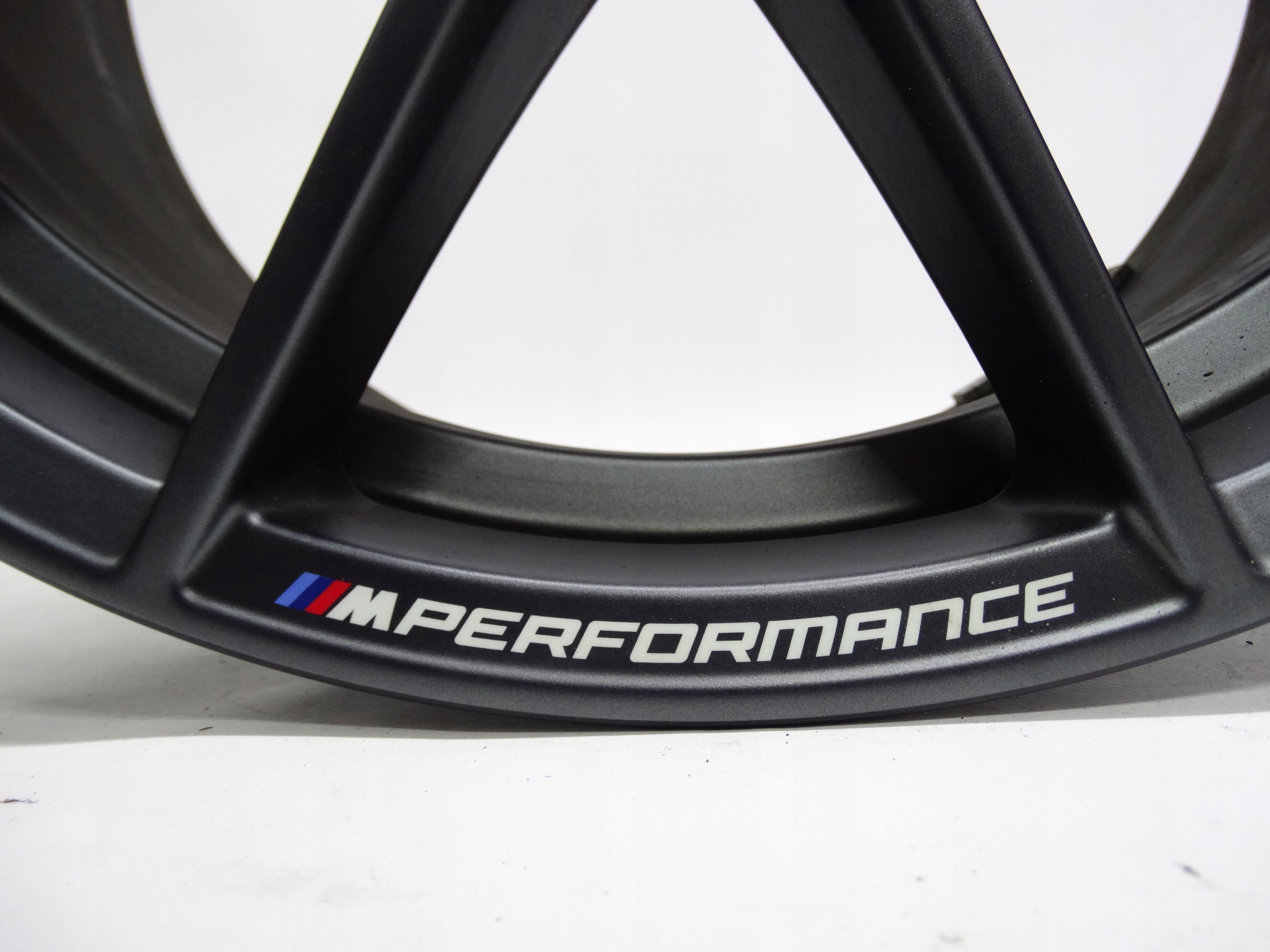 Second image of BMW 3 G20 G21 felga tylna 19 cali 6895391 oryginalna