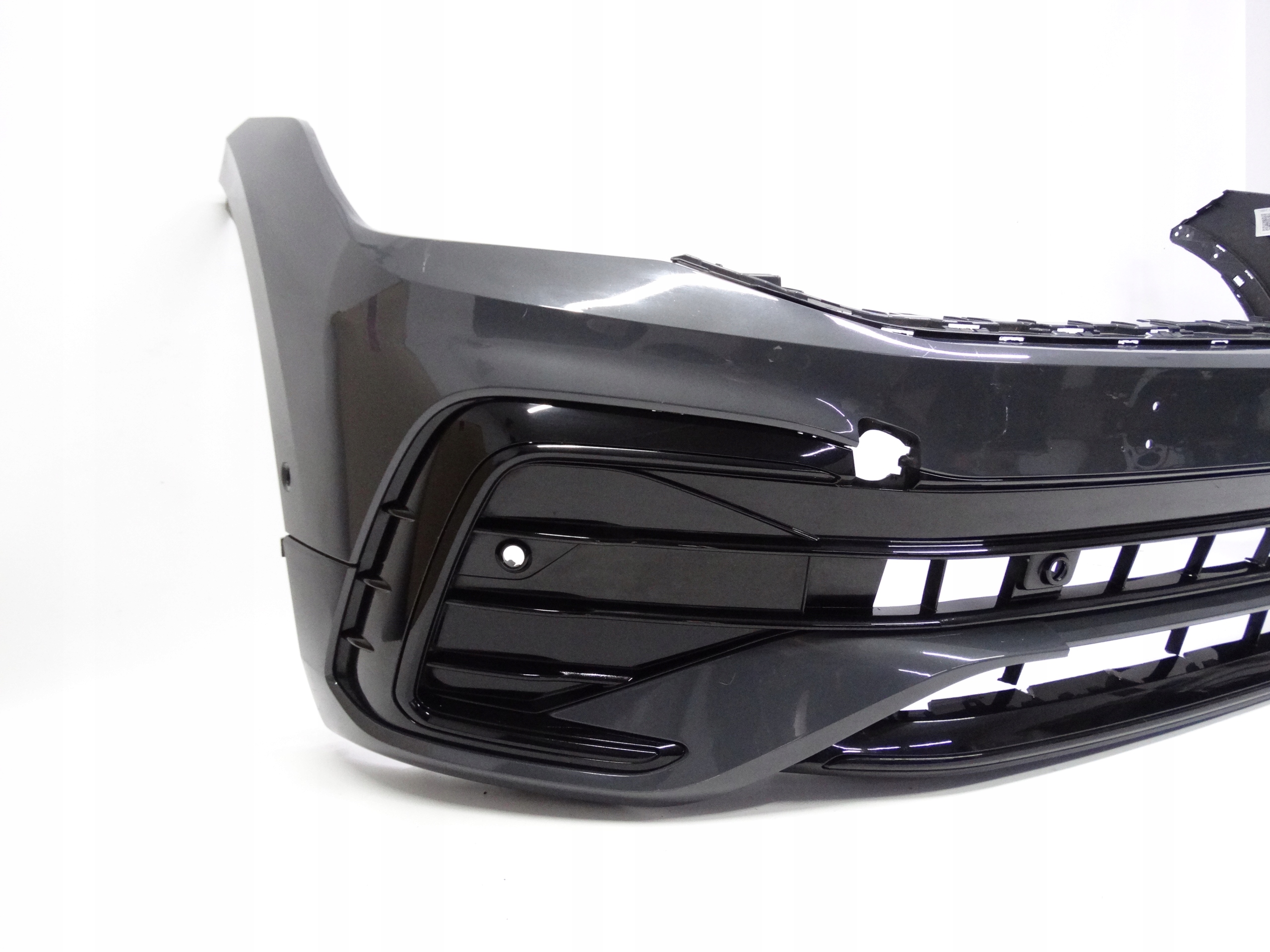 Second image of VW Tiguan II R-Line Lift 20-24 zderzak przedni oryginalny 5NA807221D