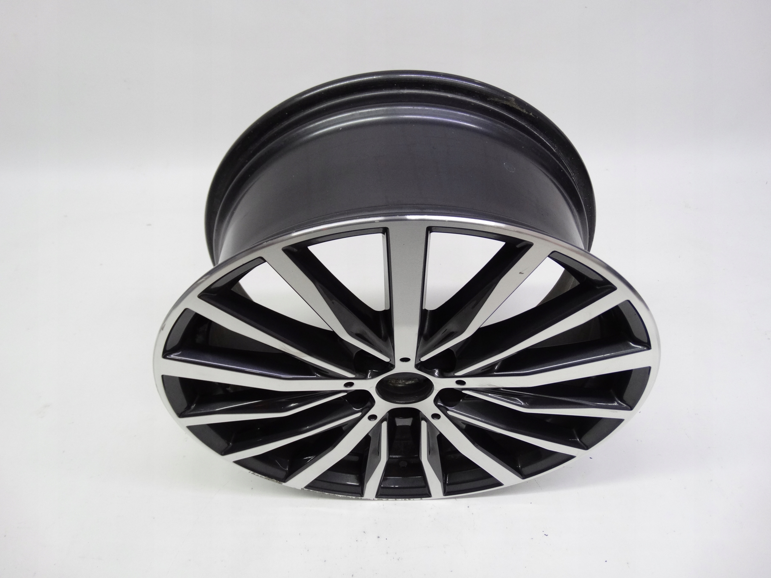 Second image of BMW 1 F40 2 F44 felga 18 cali 6856089 oryginalna