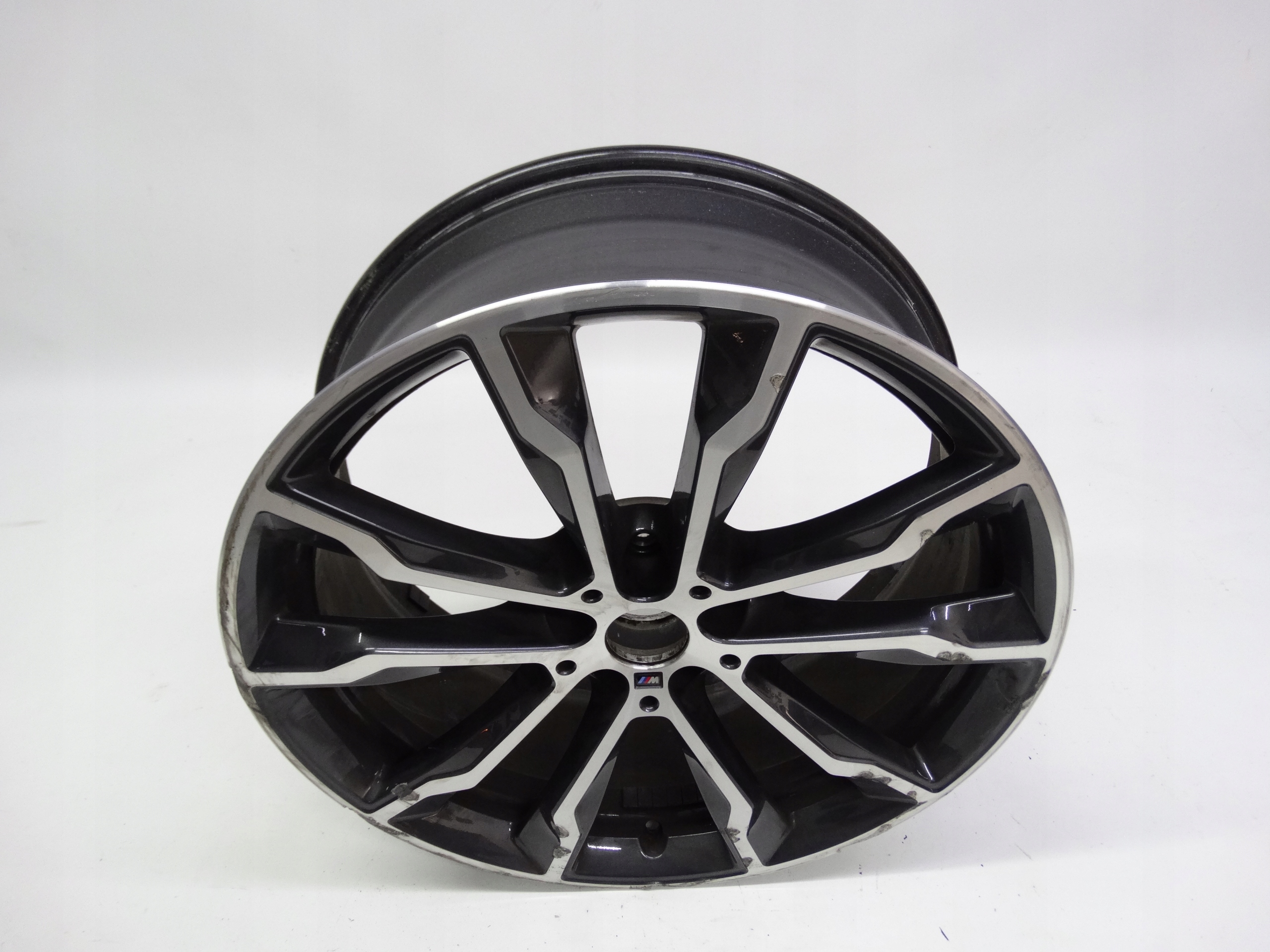 Second image of BMW X3 G01 X4 G02 felga 20 cali przednia 8010268 oryginalna