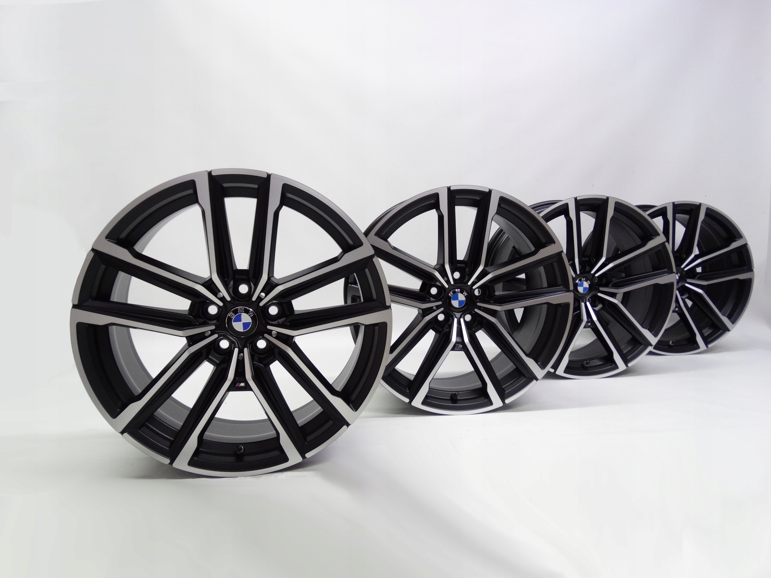 Second image of BMW 3 G20 G21 M-pakiet komplet felg 19 cali 8747001 8747000 oryginalne