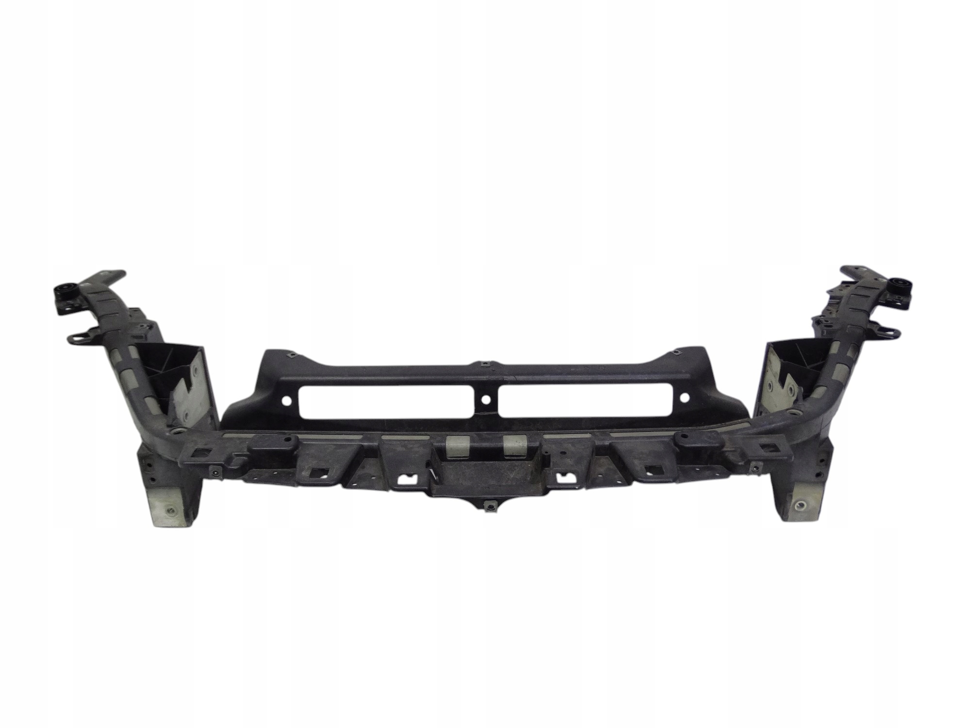 Maserati Levante M161 pas przedni górny wzmocnienie 6700034073 oryginalne