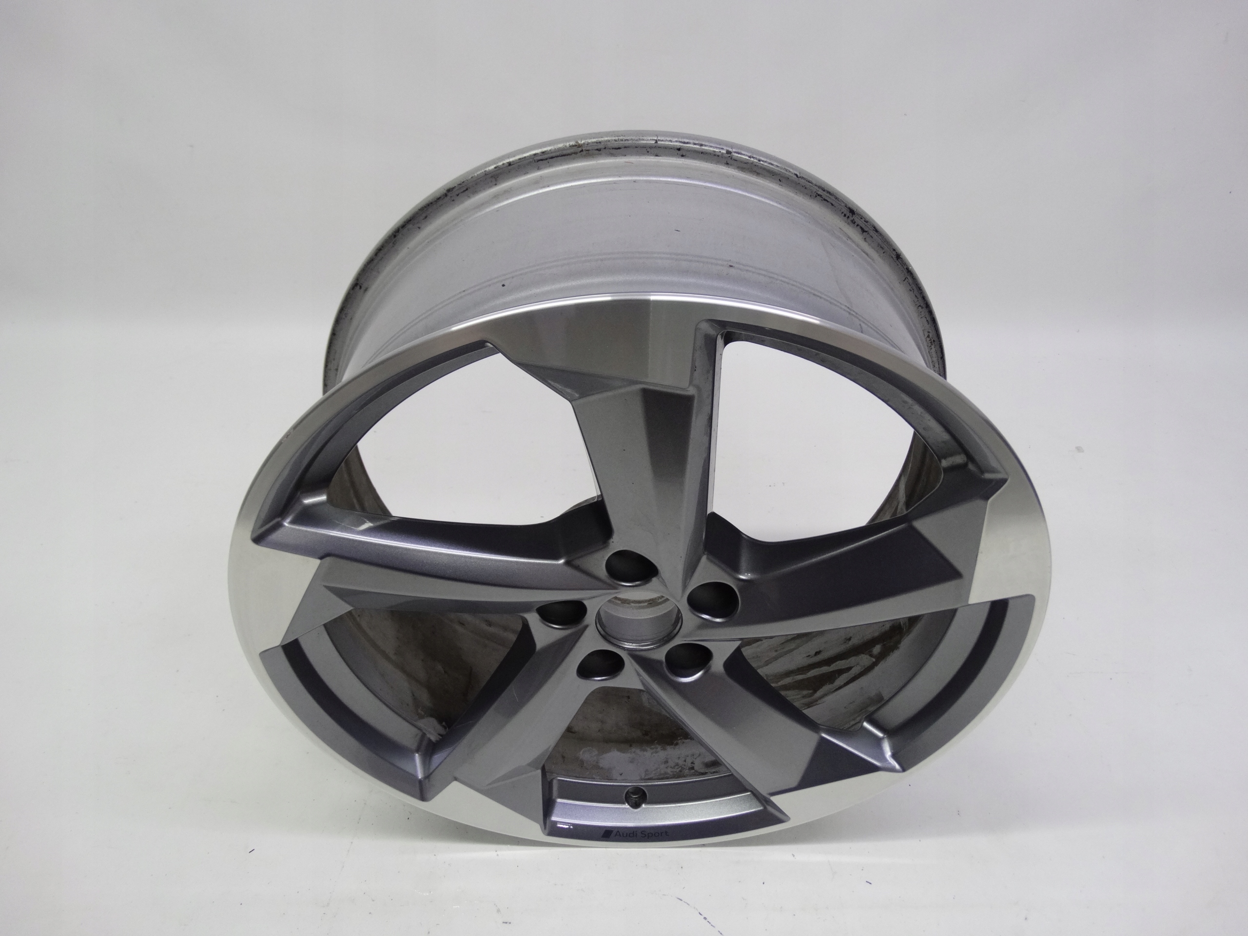 Second image of Audi A6 C8 Allroad 4K felga 20 cali 4K9601025E oryginalna