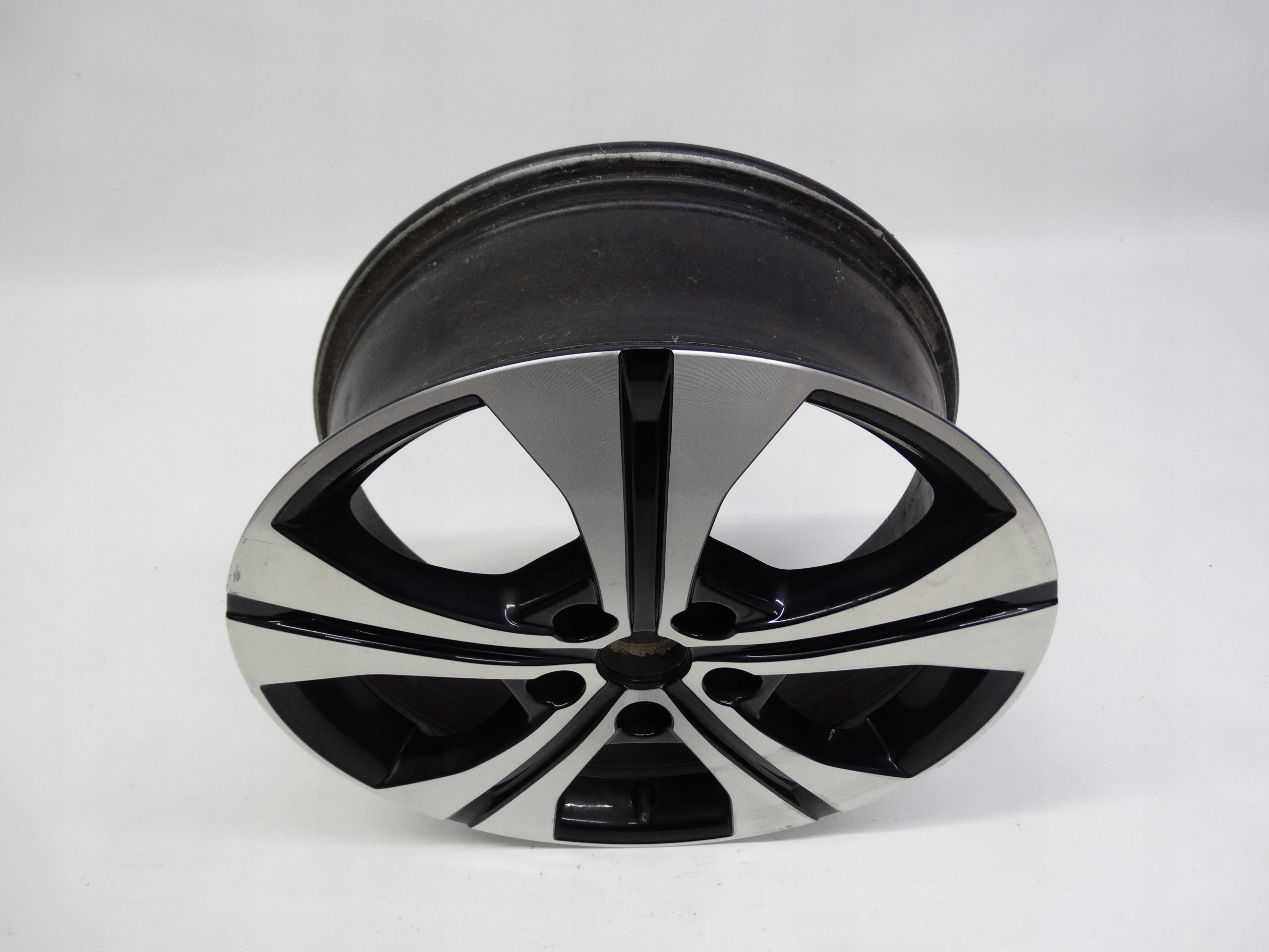 Second image of Renault Scenic Kadjar felga 17 cali 403007582R oryginalna