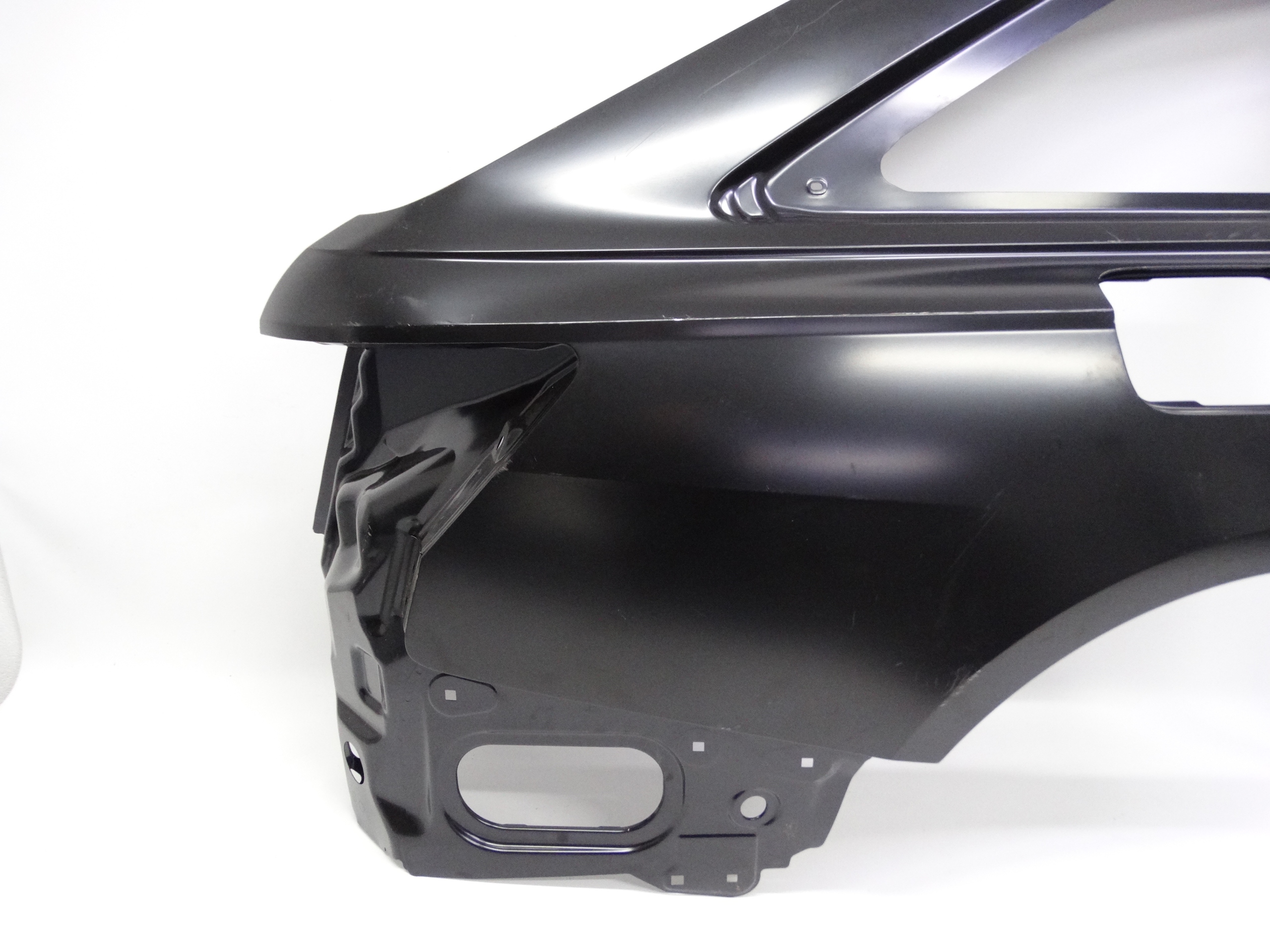 Second image of Audi A6 C8 Kombi Avant 4K9 18- poszycie błotnik prawy tylny oryginalny