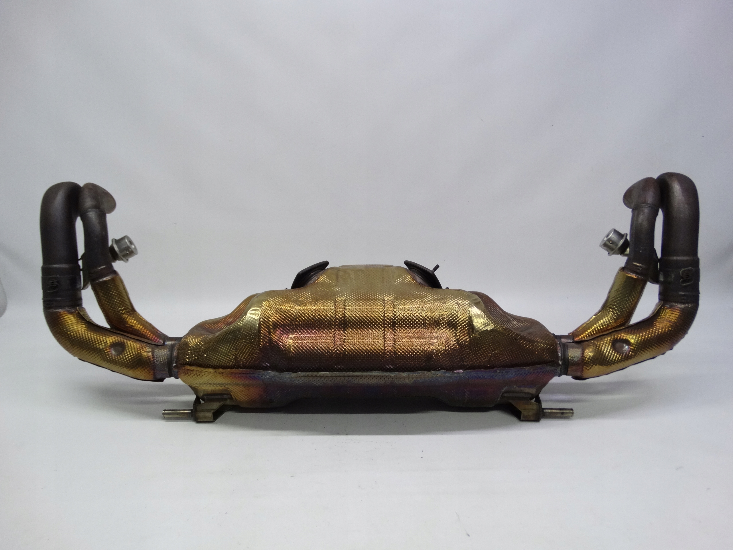 Second image of Audi R8 5.2 FSI V10 tłumik końcowy wydech 4S0251609B oryginalny