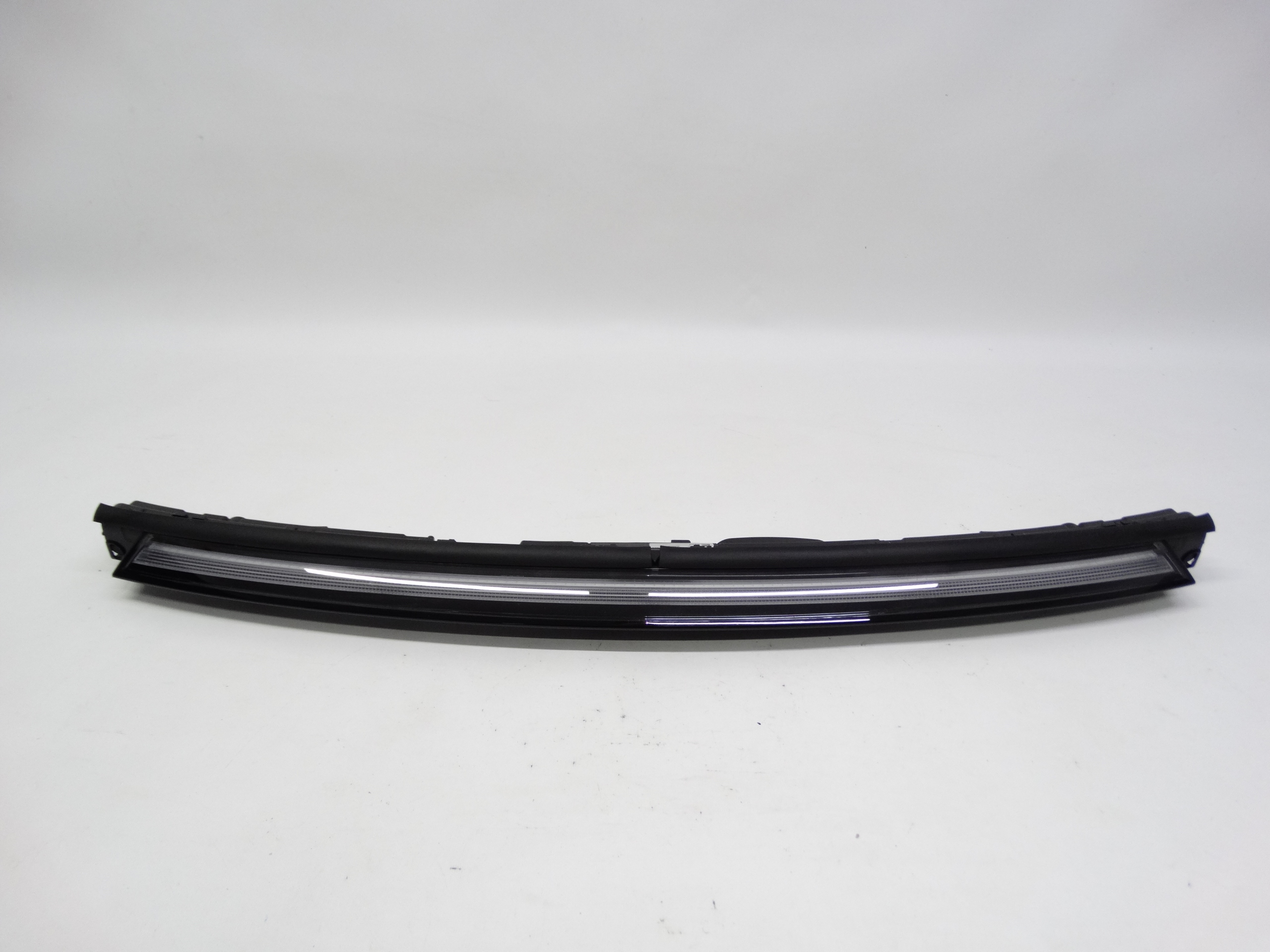 Second image of Mercedes EQC W293 N293 19-23 przednia listwa LED w grill A2939061301