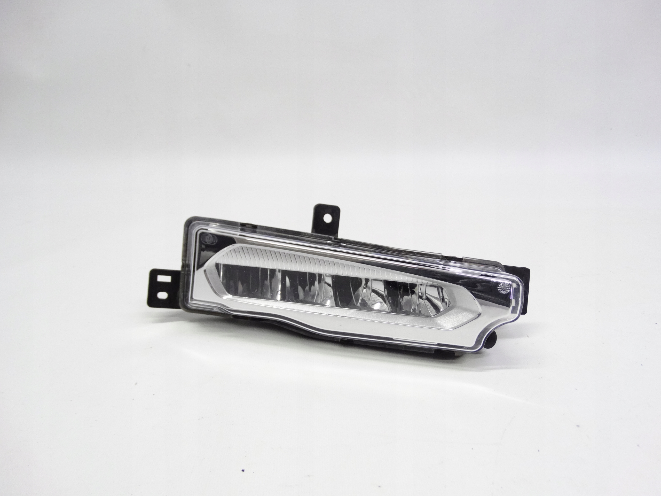 Second image of BMW X3 G01 17-21 prawa lampa LED DRL 7412528 oryginalna