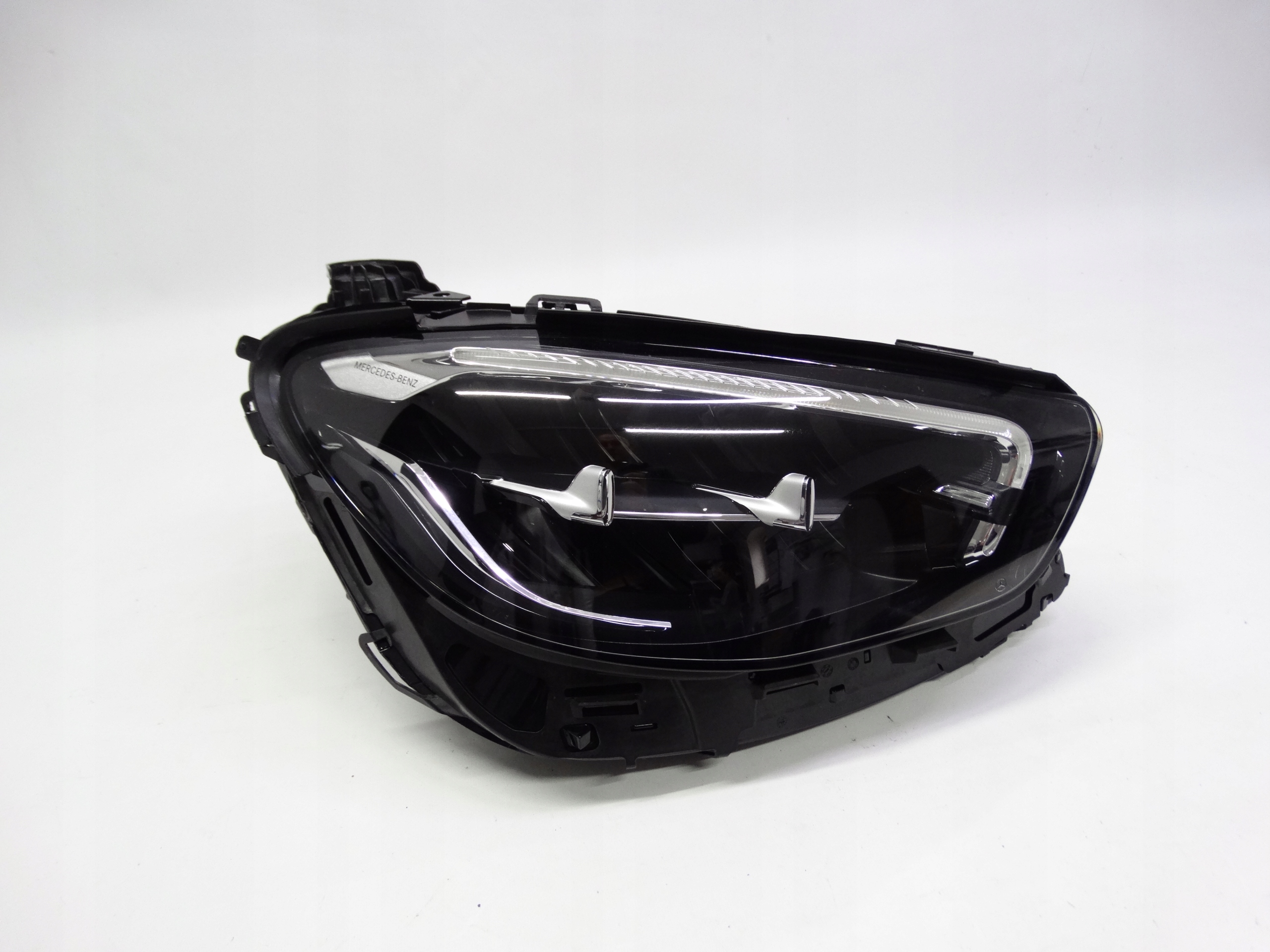 Second image of Mercedes E-Klasa W213 Lift 20-23 lampa prawa Performance LED A2139067609