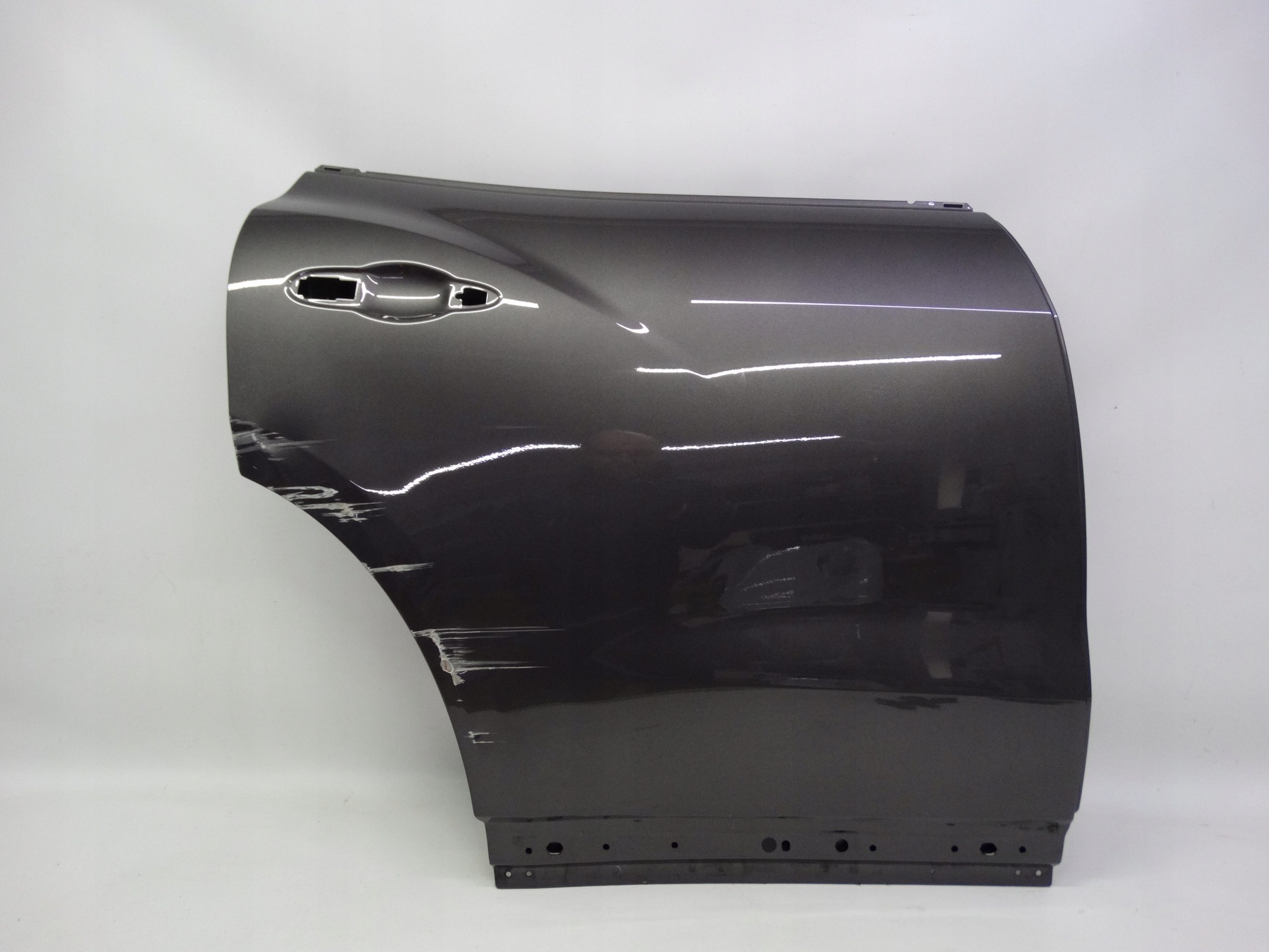 Second image of Maserati Levante M161 16-24 drzwi prawe tylne oryginalne HP29052A