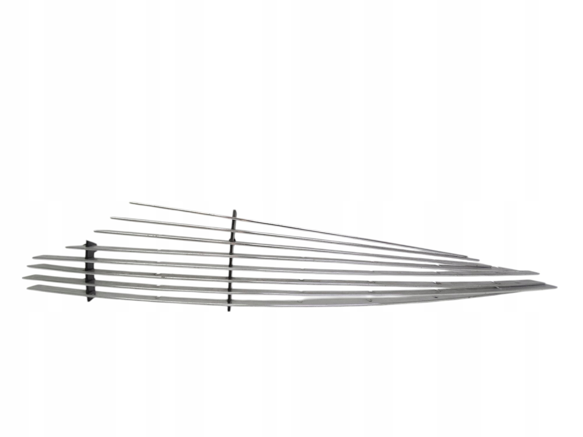 Aston Martin V8 Vantage 05-10 grill atrapa zderzaka CG33-8A100-AH oryginał