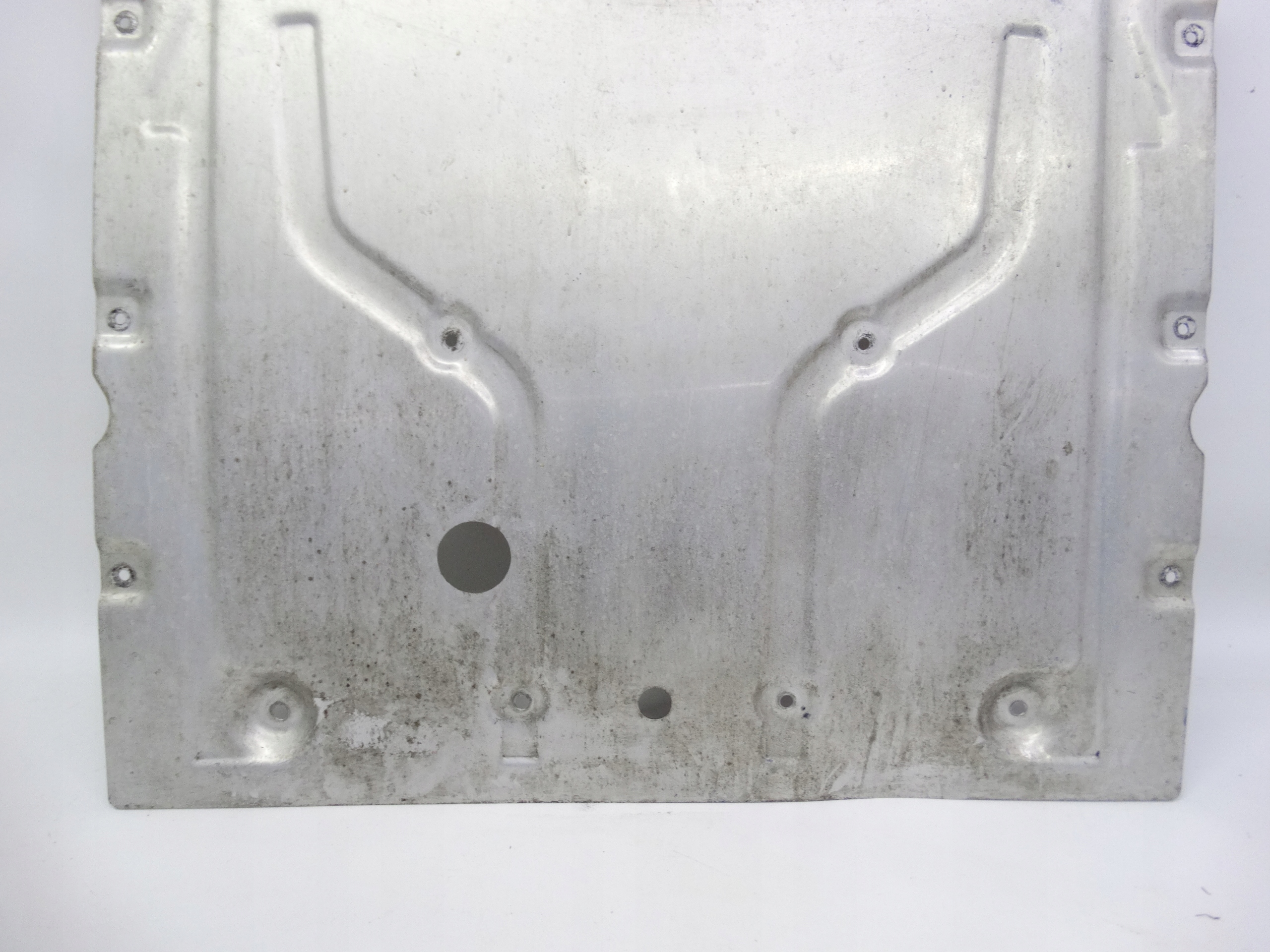 Second image of Aston Martin V8 Vantage 05-17 płyta osłona podwozia 6G33-5E209-AA oryginał