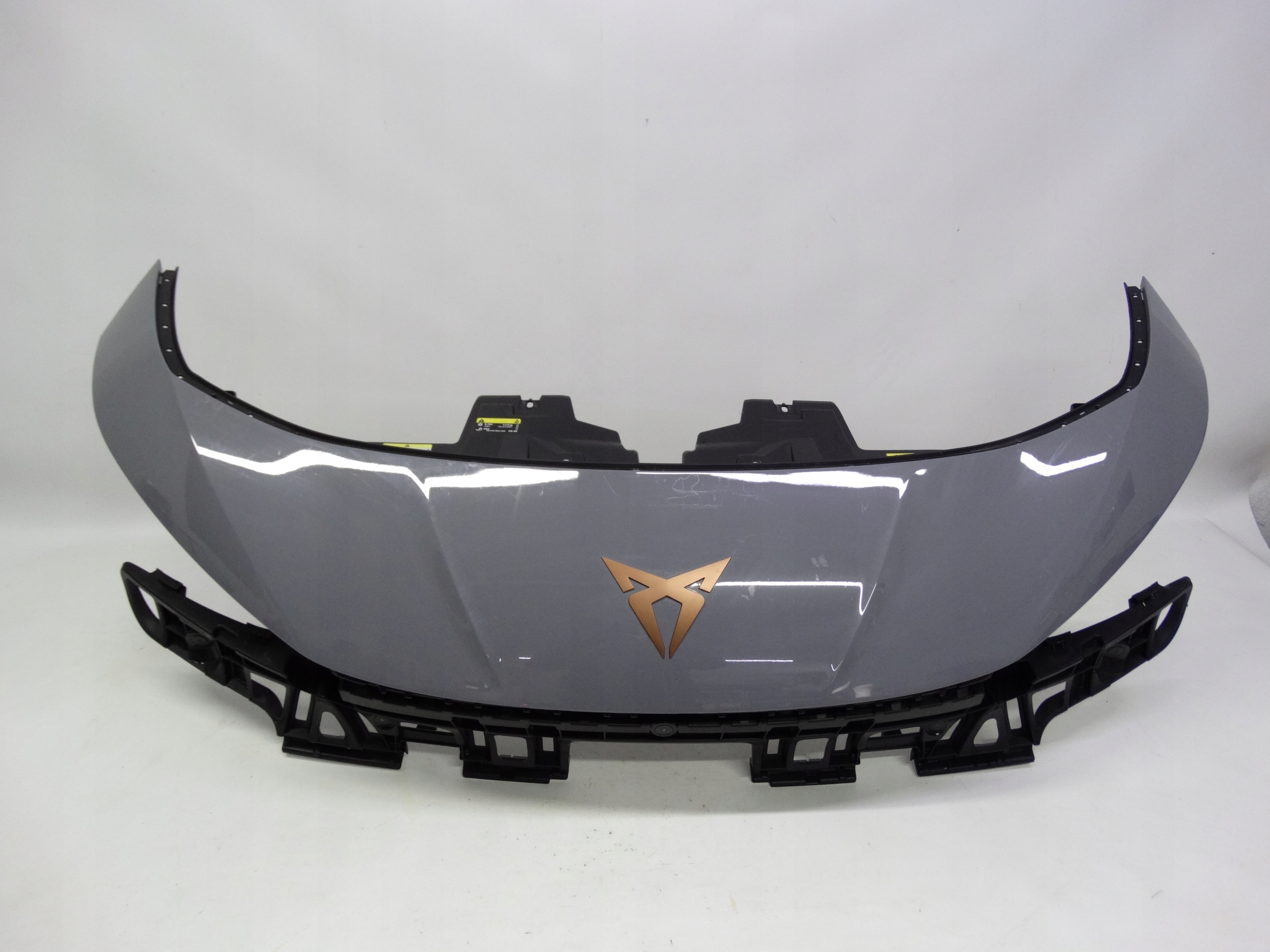 Second image of Cupra Born 2021+ zderzak daszek przedni 10E807217H oryginalny